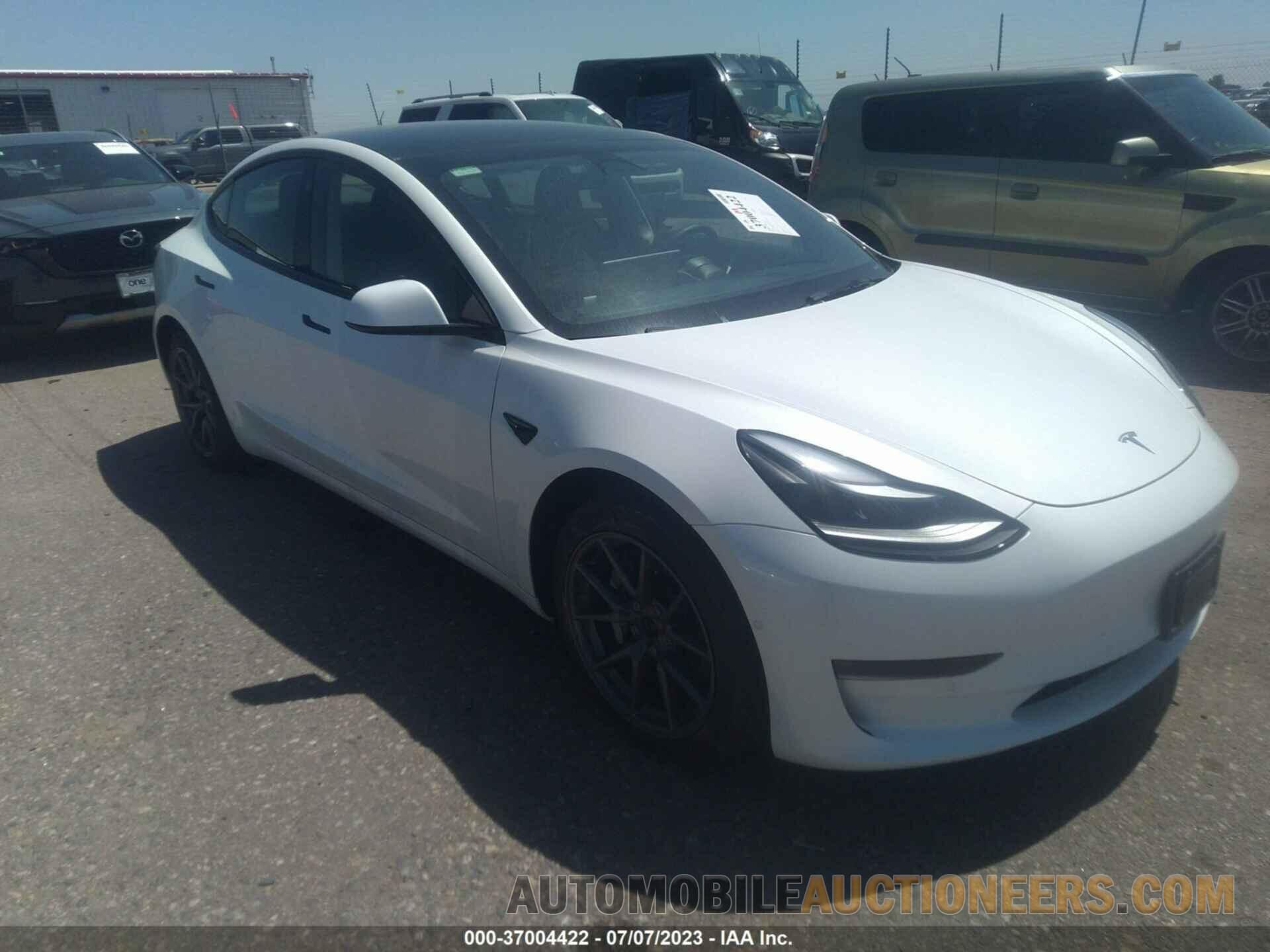 5YJ3E1EB7NF119073 TESLA MODEL 3 2022