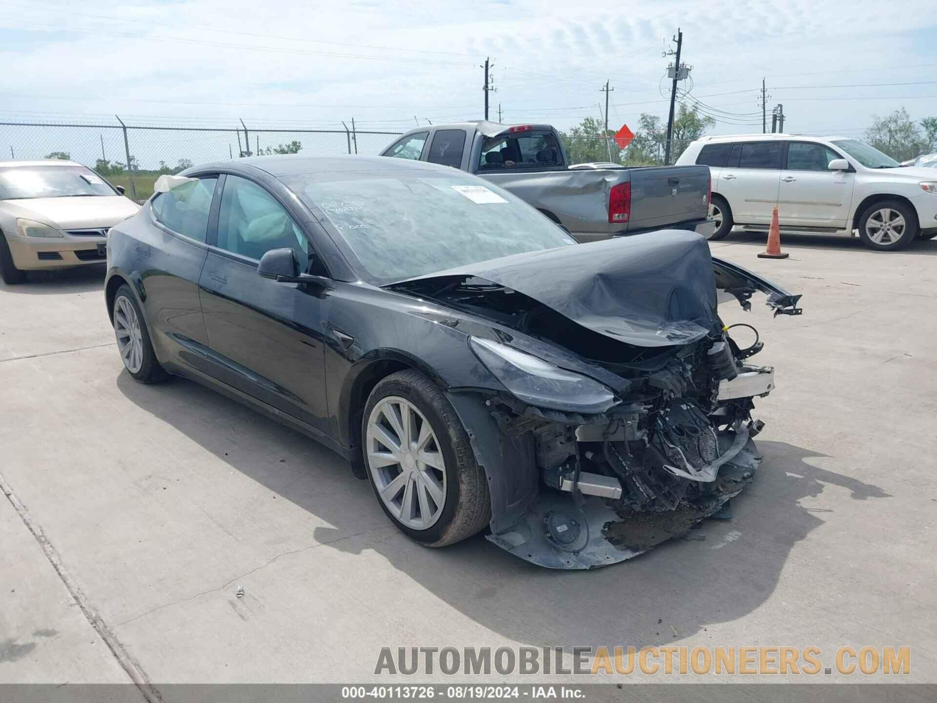 5YJ3E1EB7NF131935 TESLA MODEL 3 2022