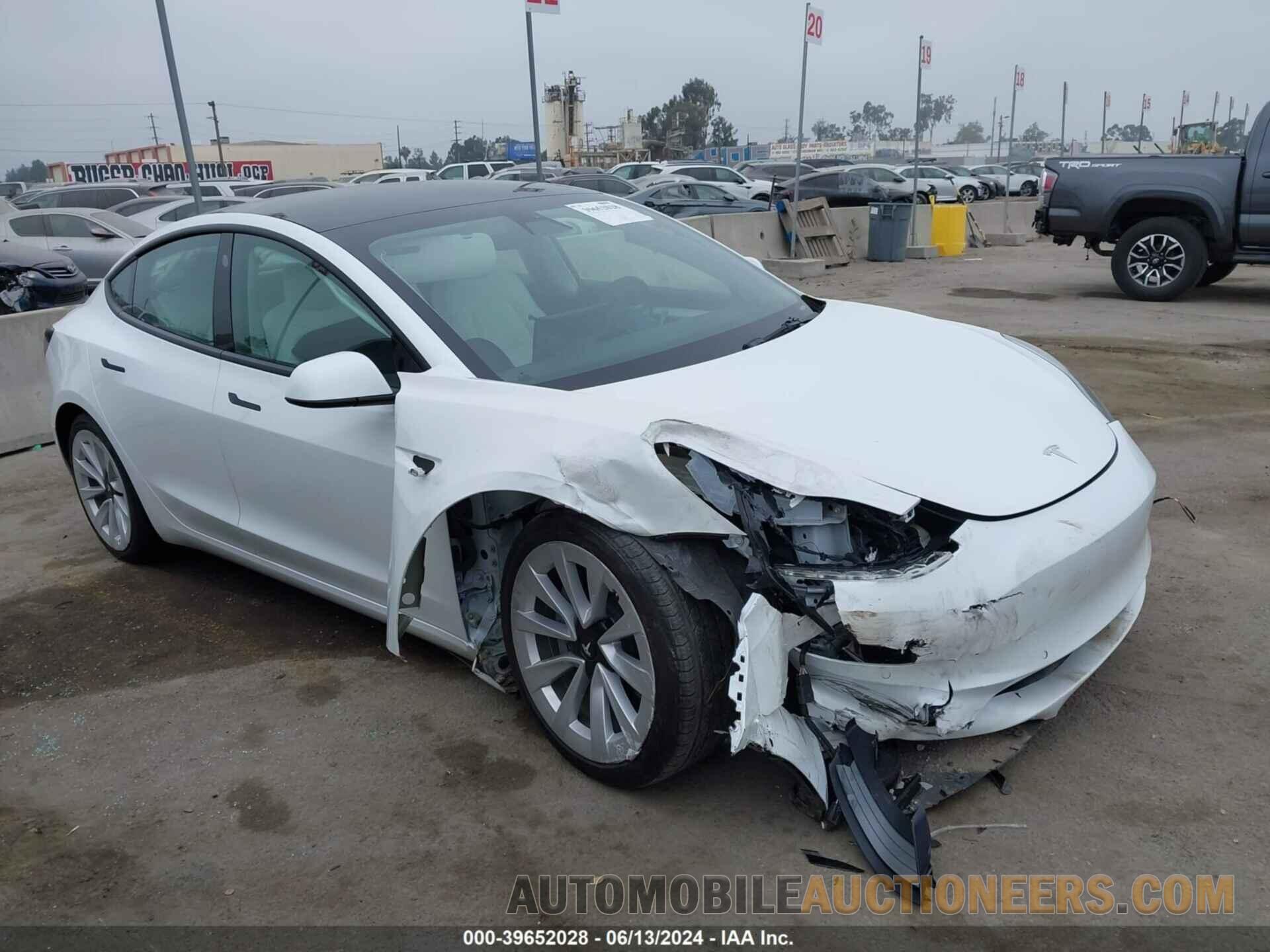 5YJ3E1EB7NF136181 TESLA MODEL 3 2022