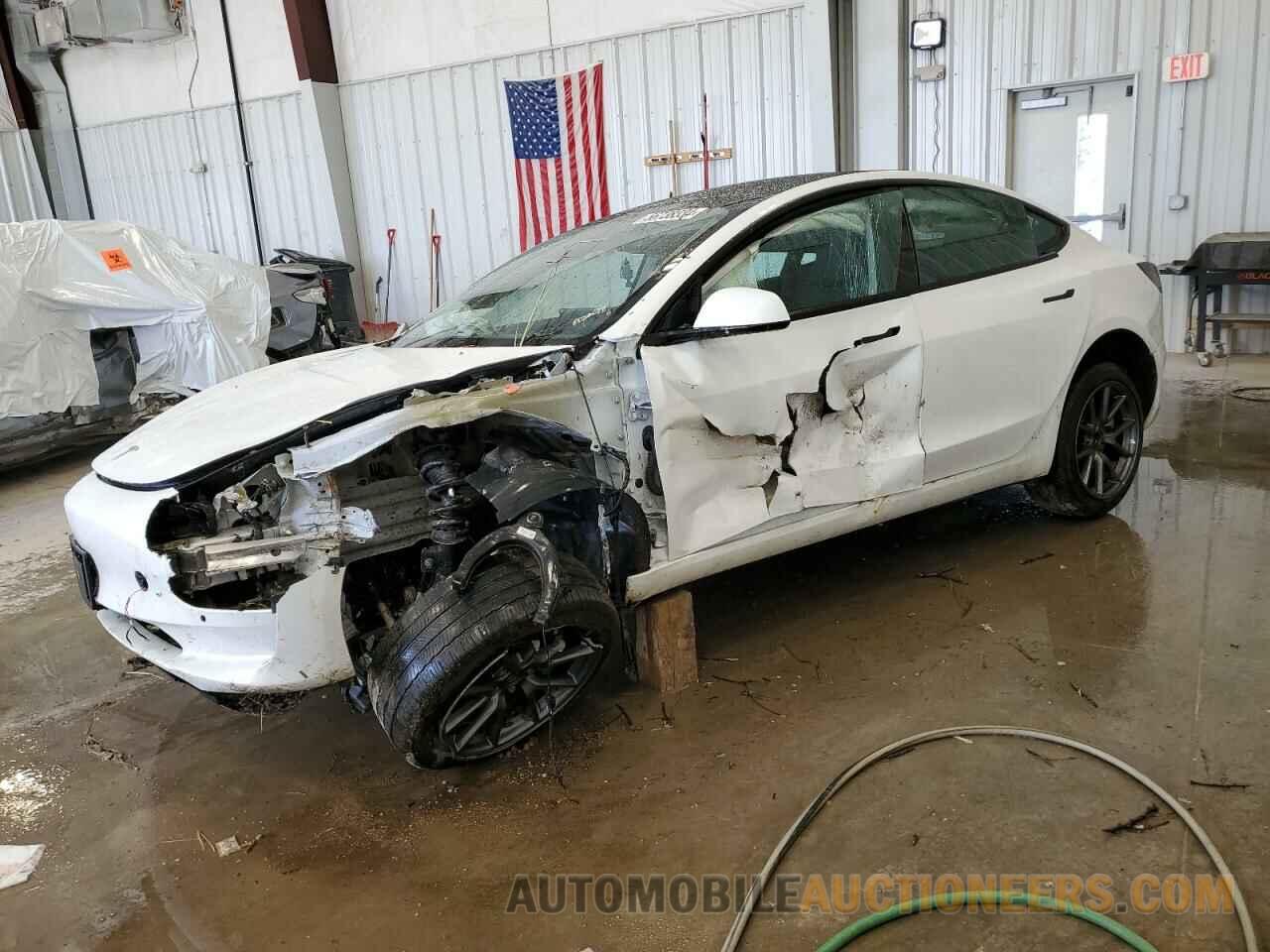 5YJ3E1EB7NF156463 TESLA MODEL 3 2022