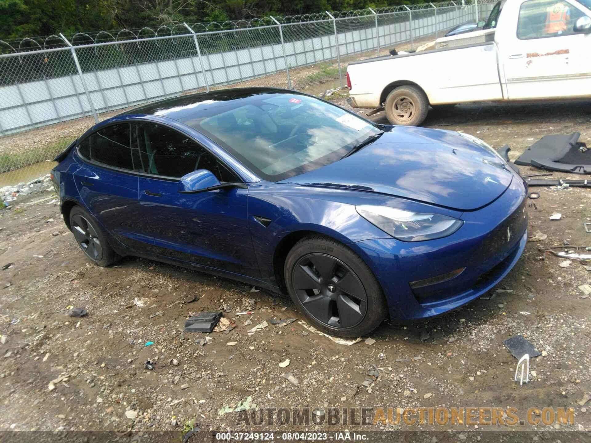 5YJ3E1EB7NF172744 TESLA MODEL 3 2022