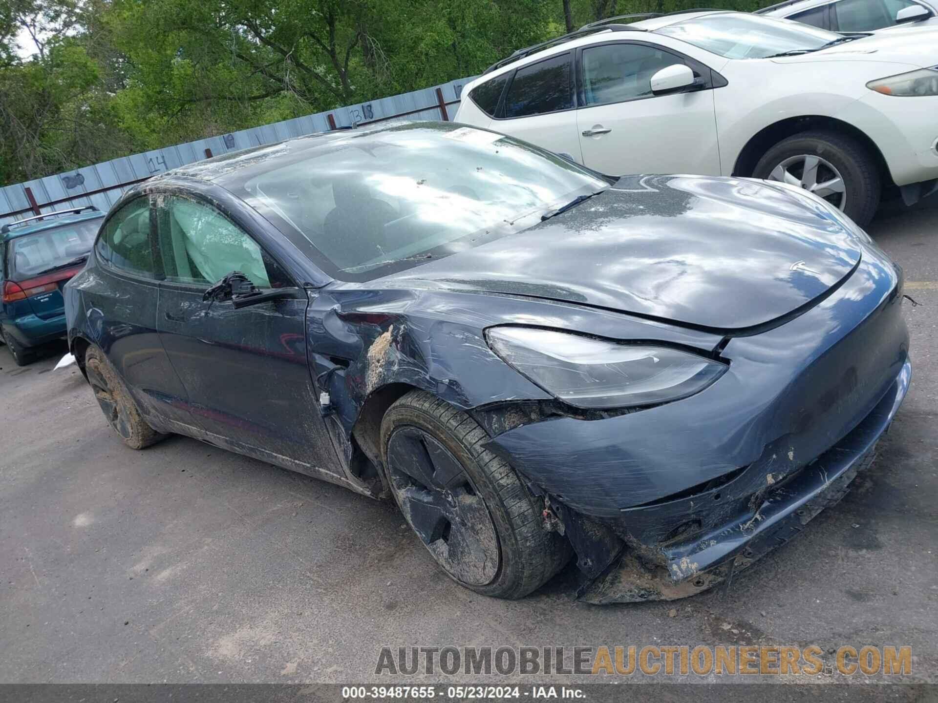 5YJ3E1EB7NF180164 TESLA MODEL 3 2022