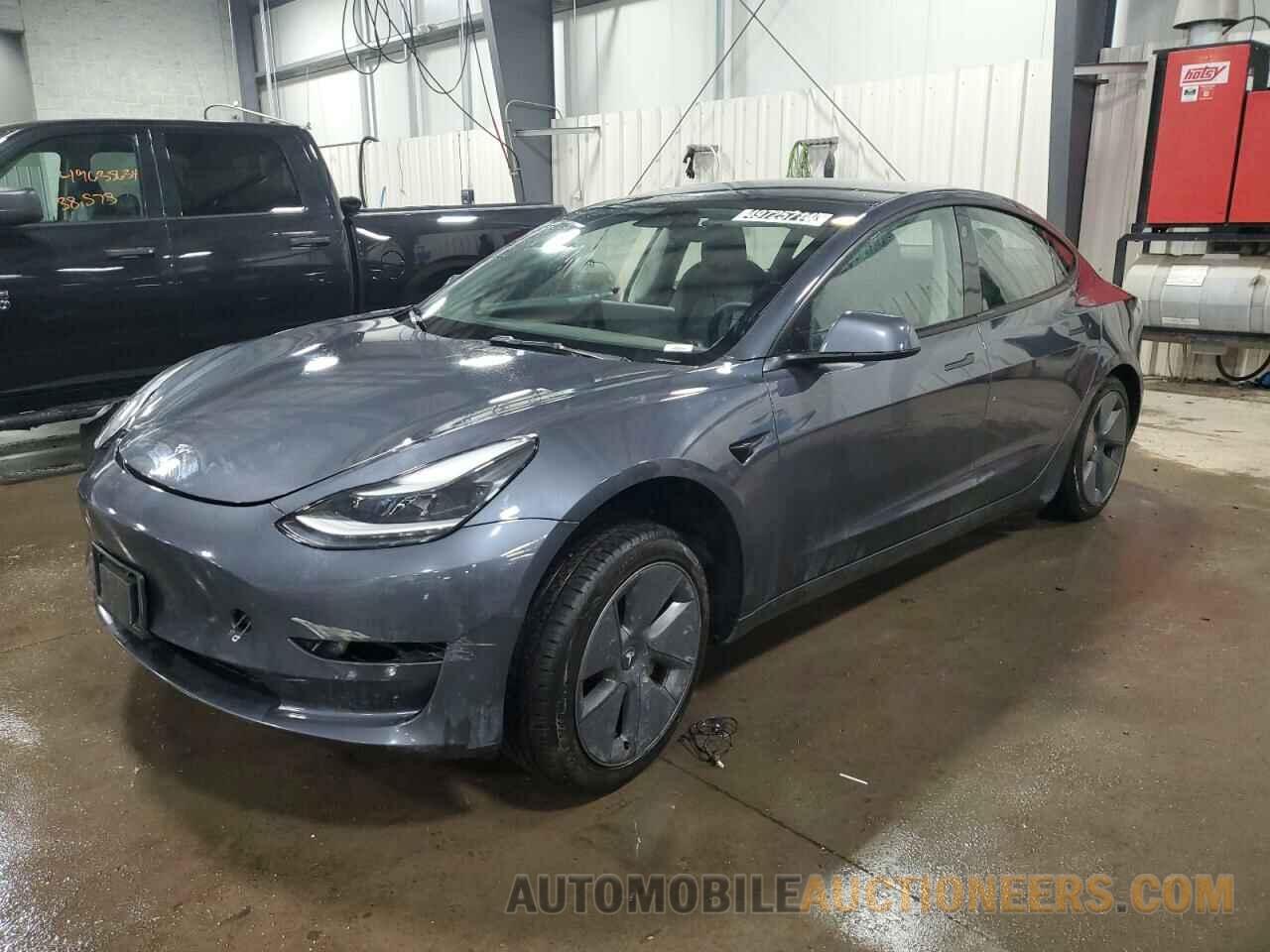 5YJ3E1EB7NF185946 TESLA MODEL 3 2022