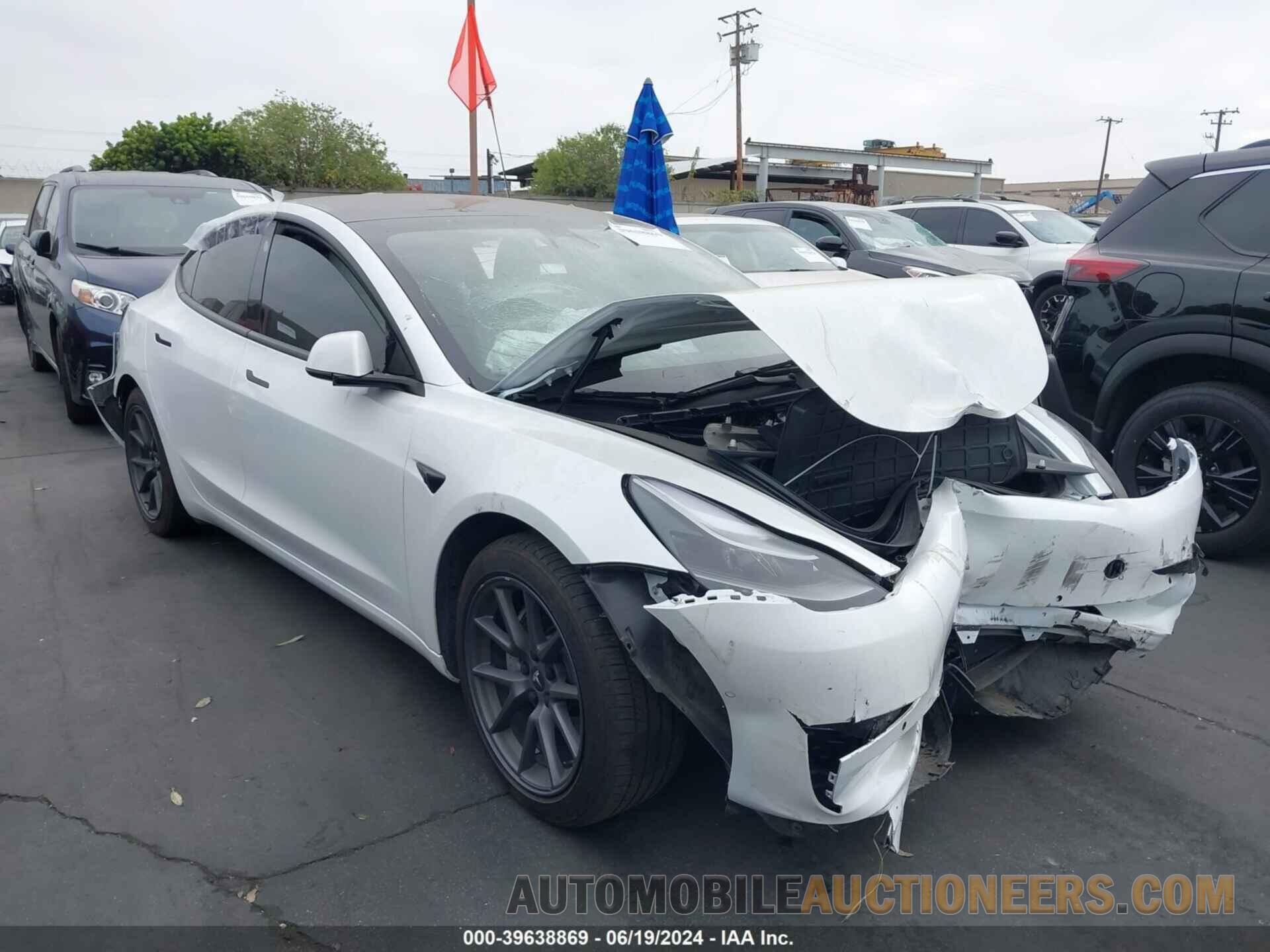 5YJ3E1EB7NF193304 TESLA MODEL 3 2022