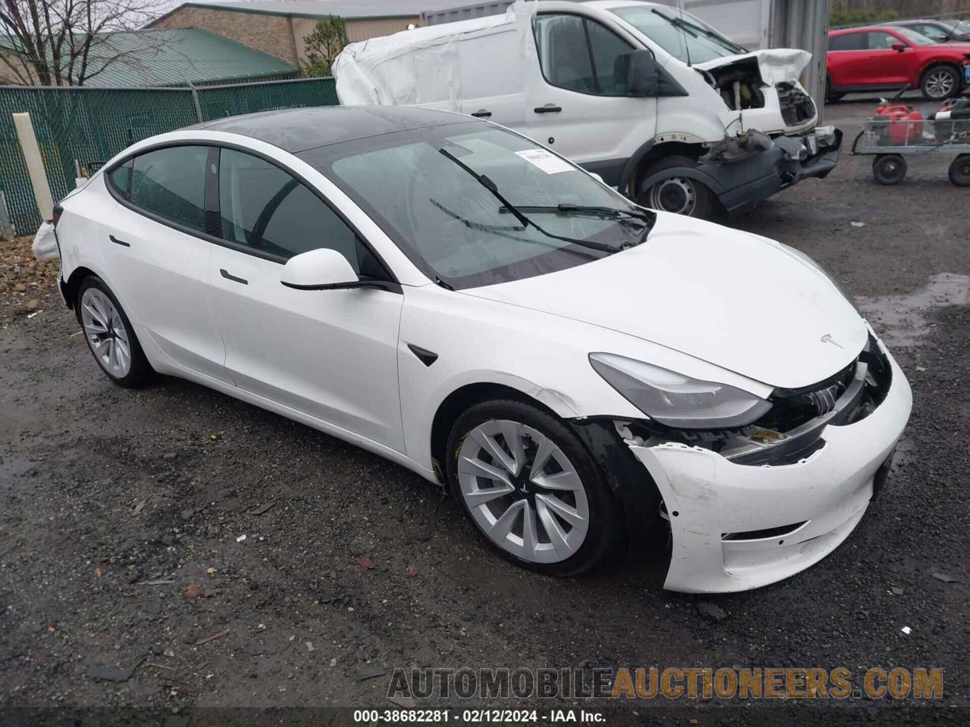 5YJ3E1EB7NF208724 TESLA MODEL 3 2022