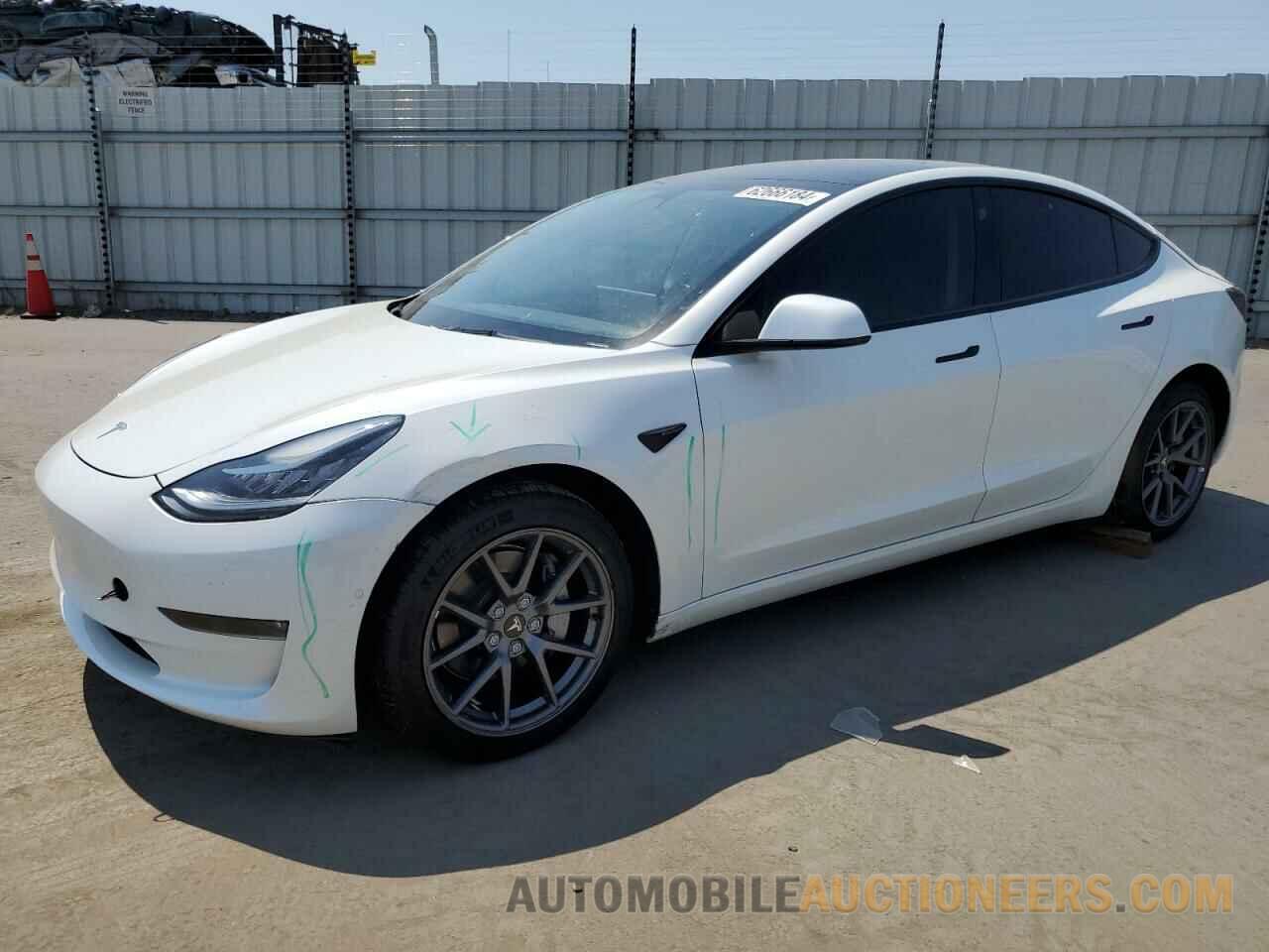 5YJ3E1EB7NF242601 TESLA MODEL 3 2022