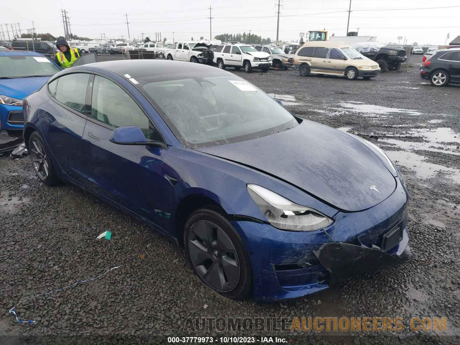 5YJ3E1EB7NF270902 TESLA MODEL 3 2022