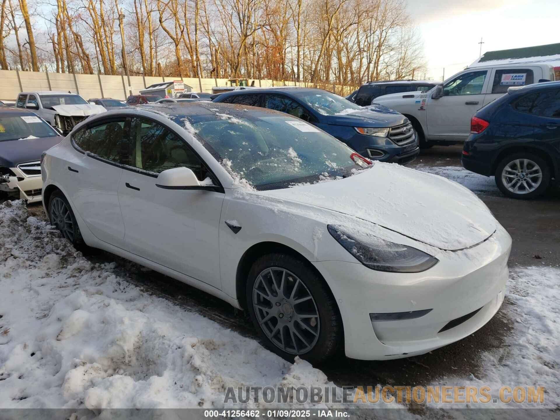 5YJ3E1EB7NF283763 TESLA MODEL 3 2022