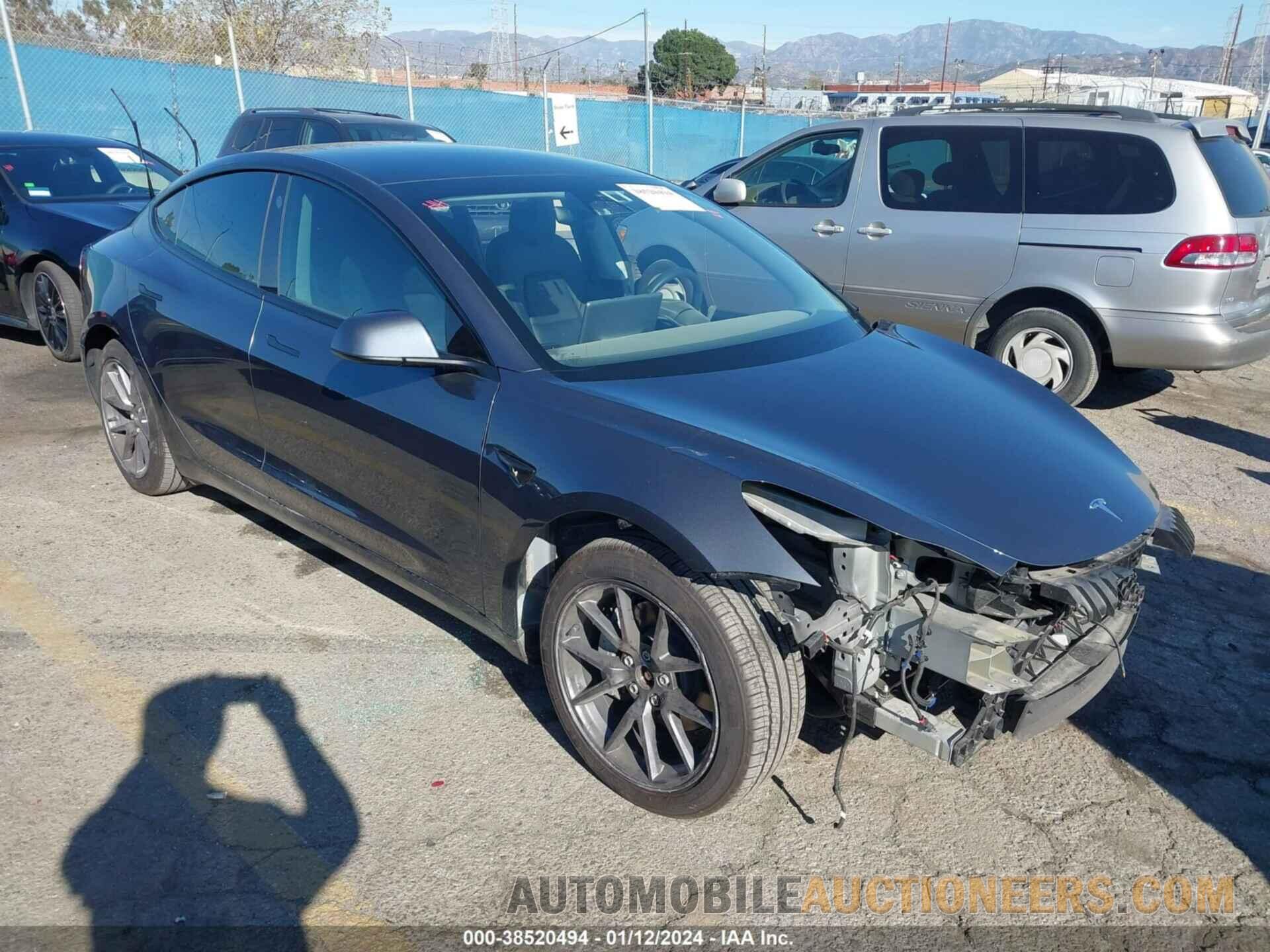 5YJ3E1EB7NF299025 TESLA MODEL 3 2022