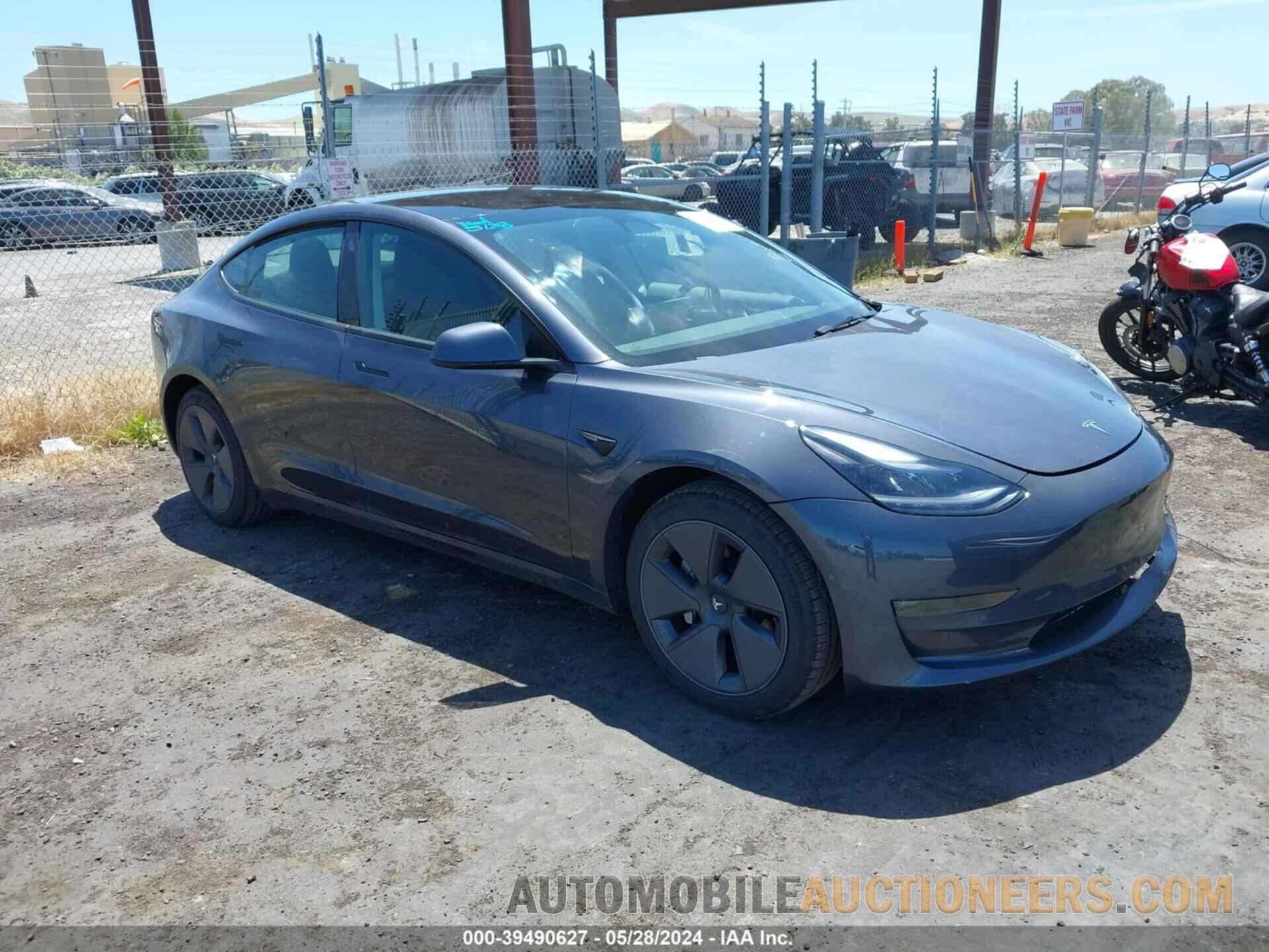 5YJ3E1EB7NF354217 TESLA MODEL 3 2022