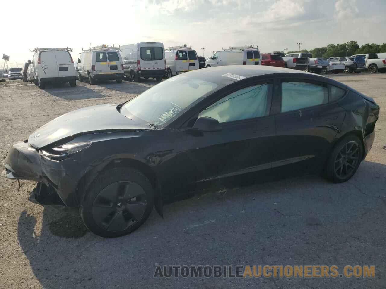 5YJ3E1EB7PF677413 TESLA MODEL 3 2023