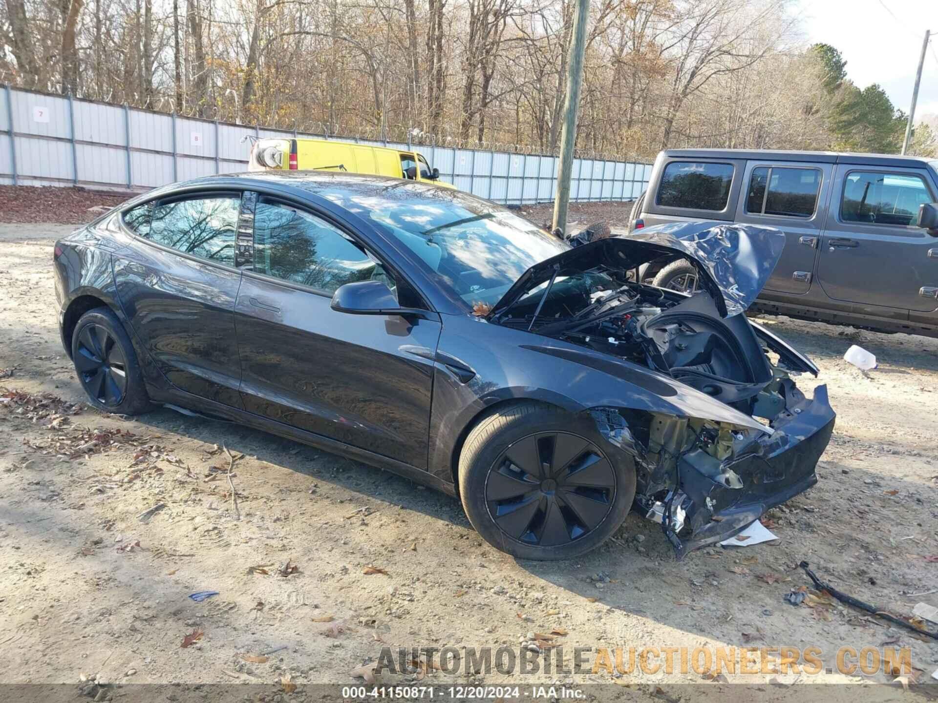 5YJ3E1EB7RF729836 TESLA MODEL 3 2024