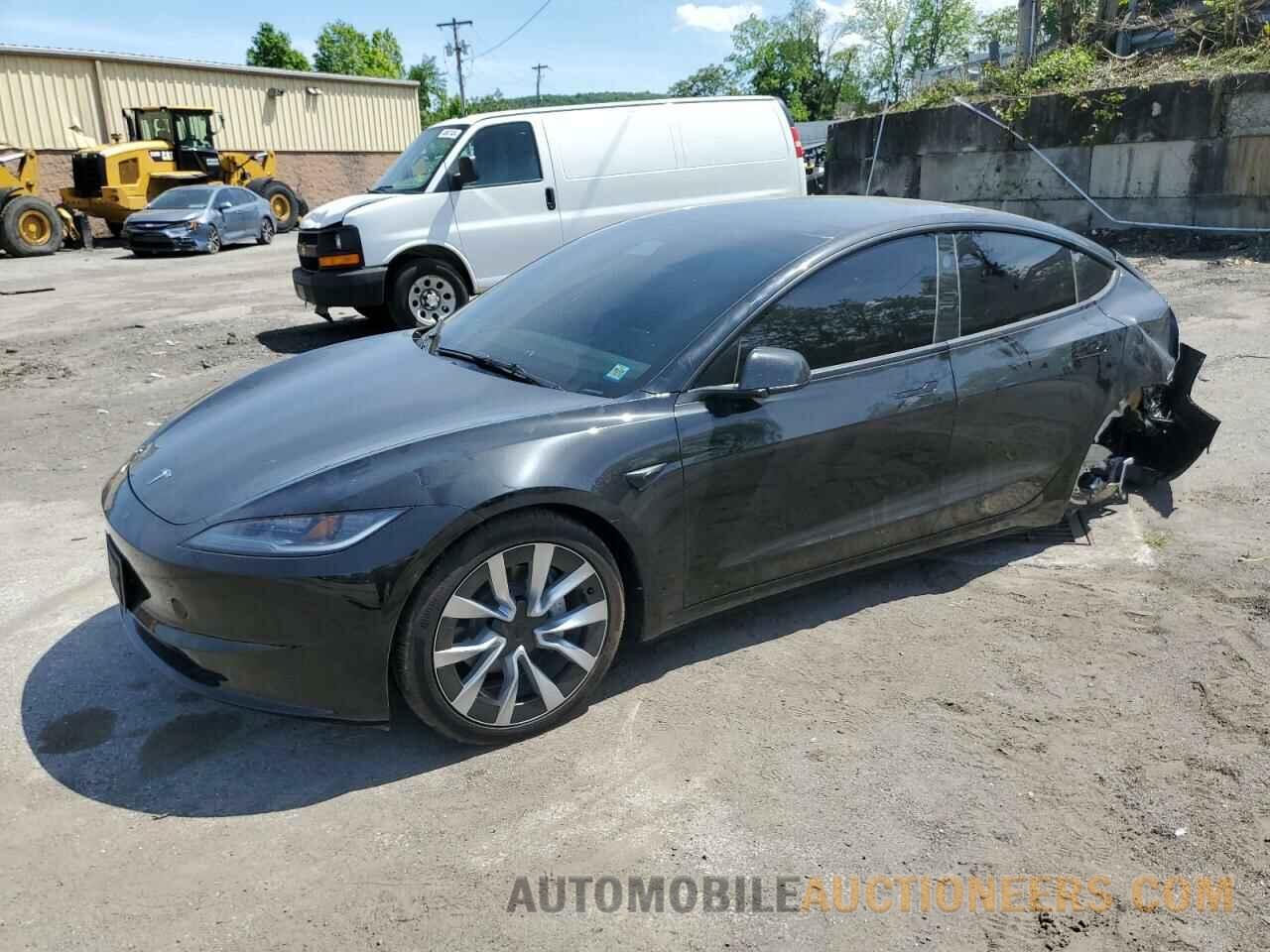 5YJ3E1EB7RF734552 TESLA MODEL 3 2024