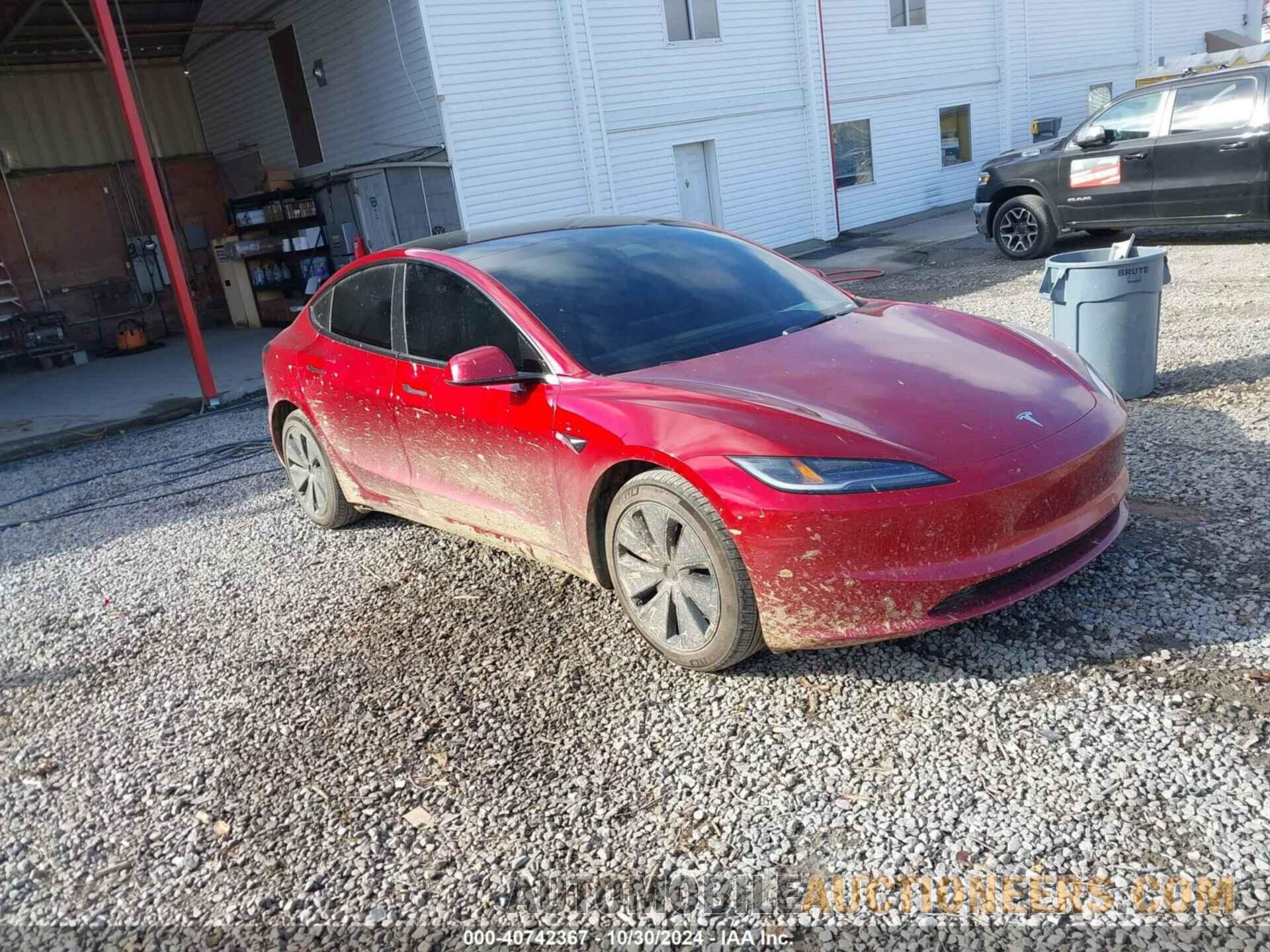 5YJ3E1EB7RF812411 TESLA MODEL 3 2024