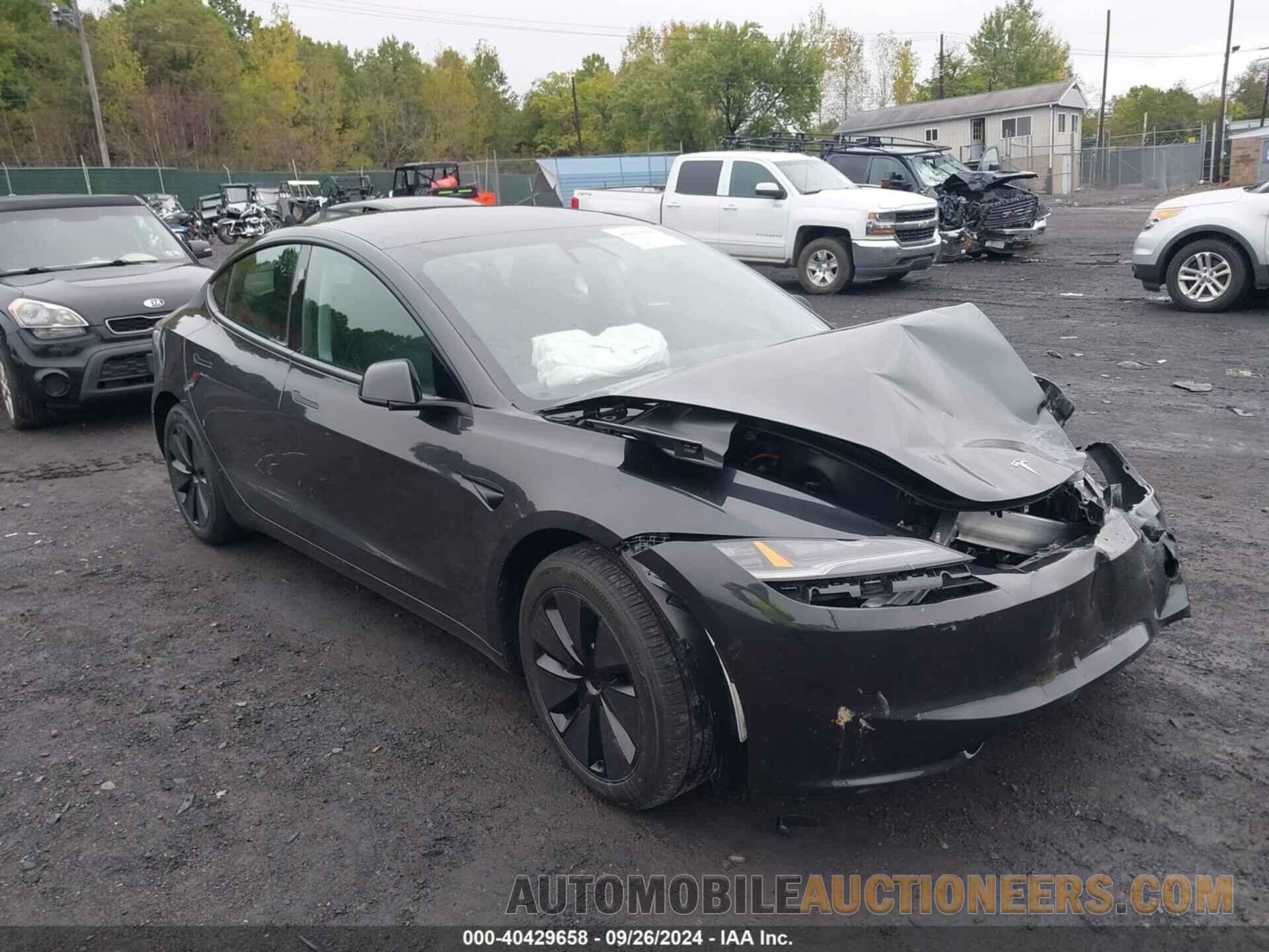 5YJ3E1EB7RF842296 TESLA MODEL 3 2024