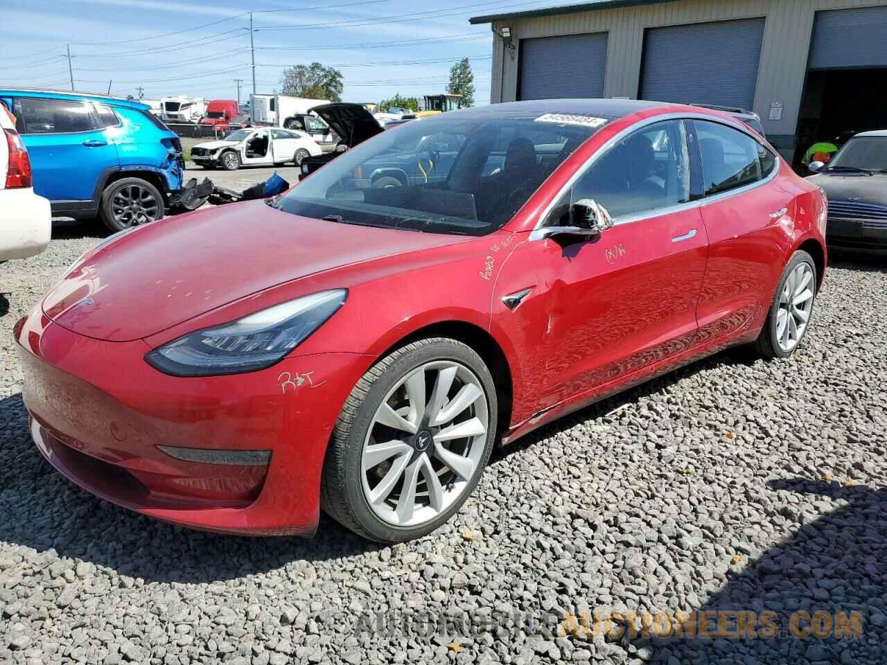 5YJ3E1EB8JF065664 TESLA MODEL 3 2018