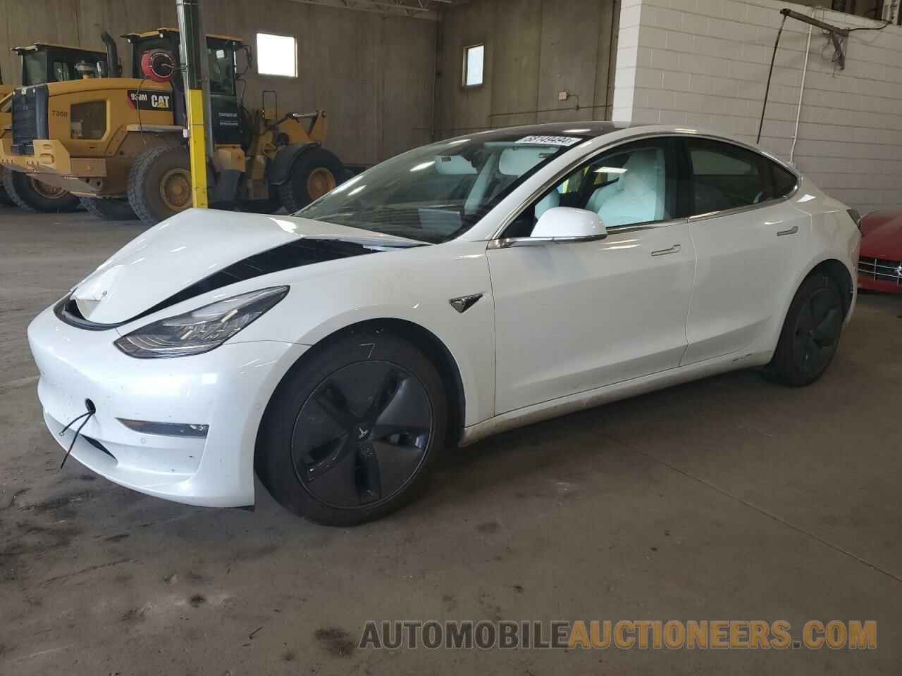 5YJ3E1EB8JF074946 TESLA MODEL 3 2018