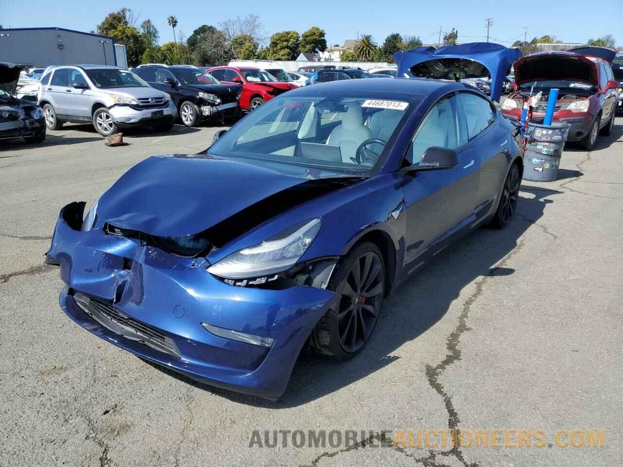 5YJ3E1EB8JF080679 TESLA MODEL 3 2018