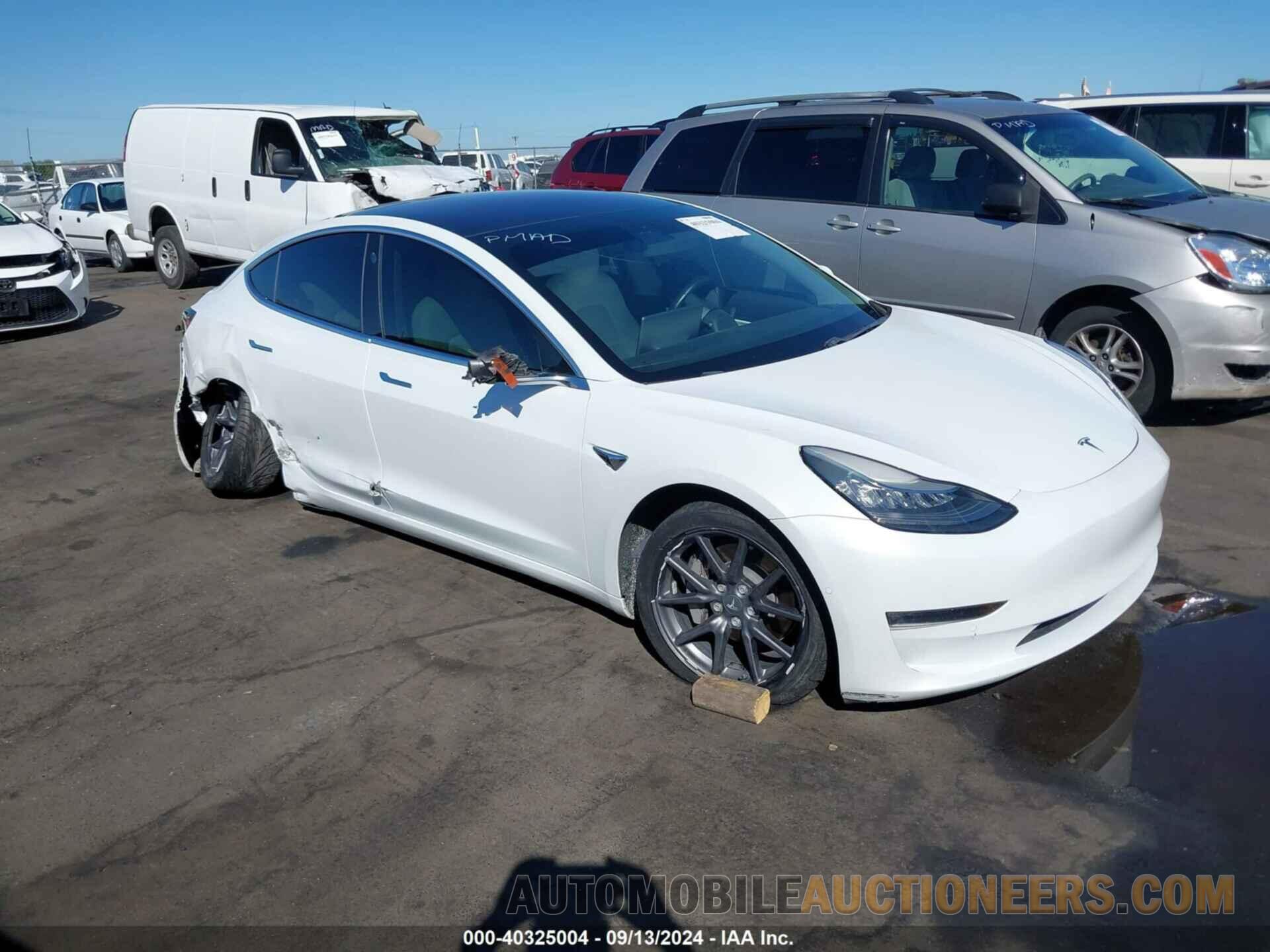 5YJ3E1EB8JF086479 TESLA MODEL 3 2018