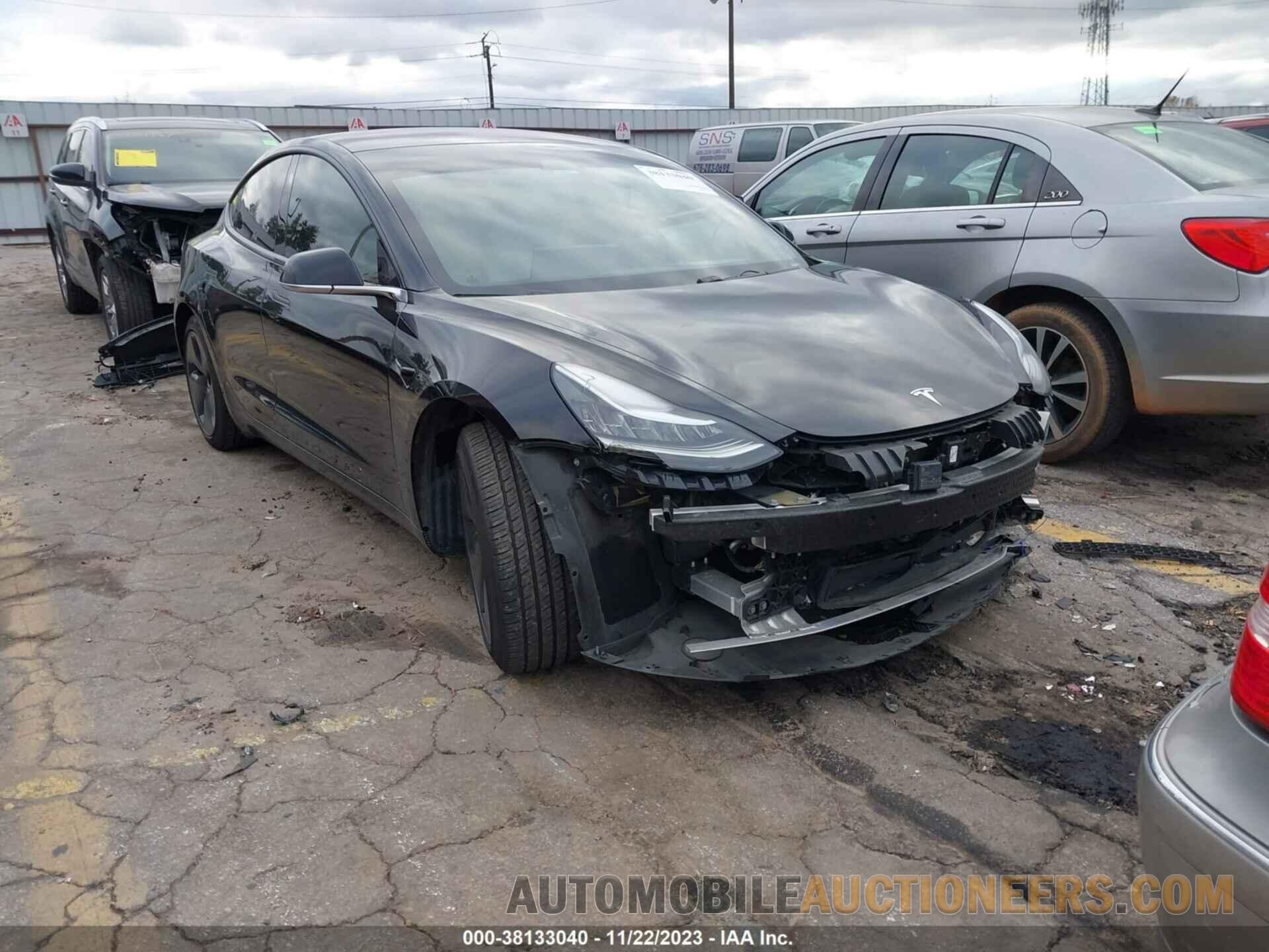 5YJ3E1EB8JF096011 TESLA MODEL 3 2018