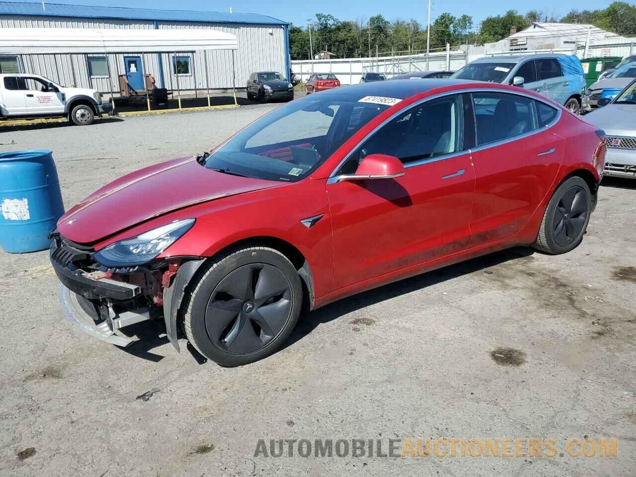 5YJ3E1EB8JF114748 TESLA MODEL 3 2018