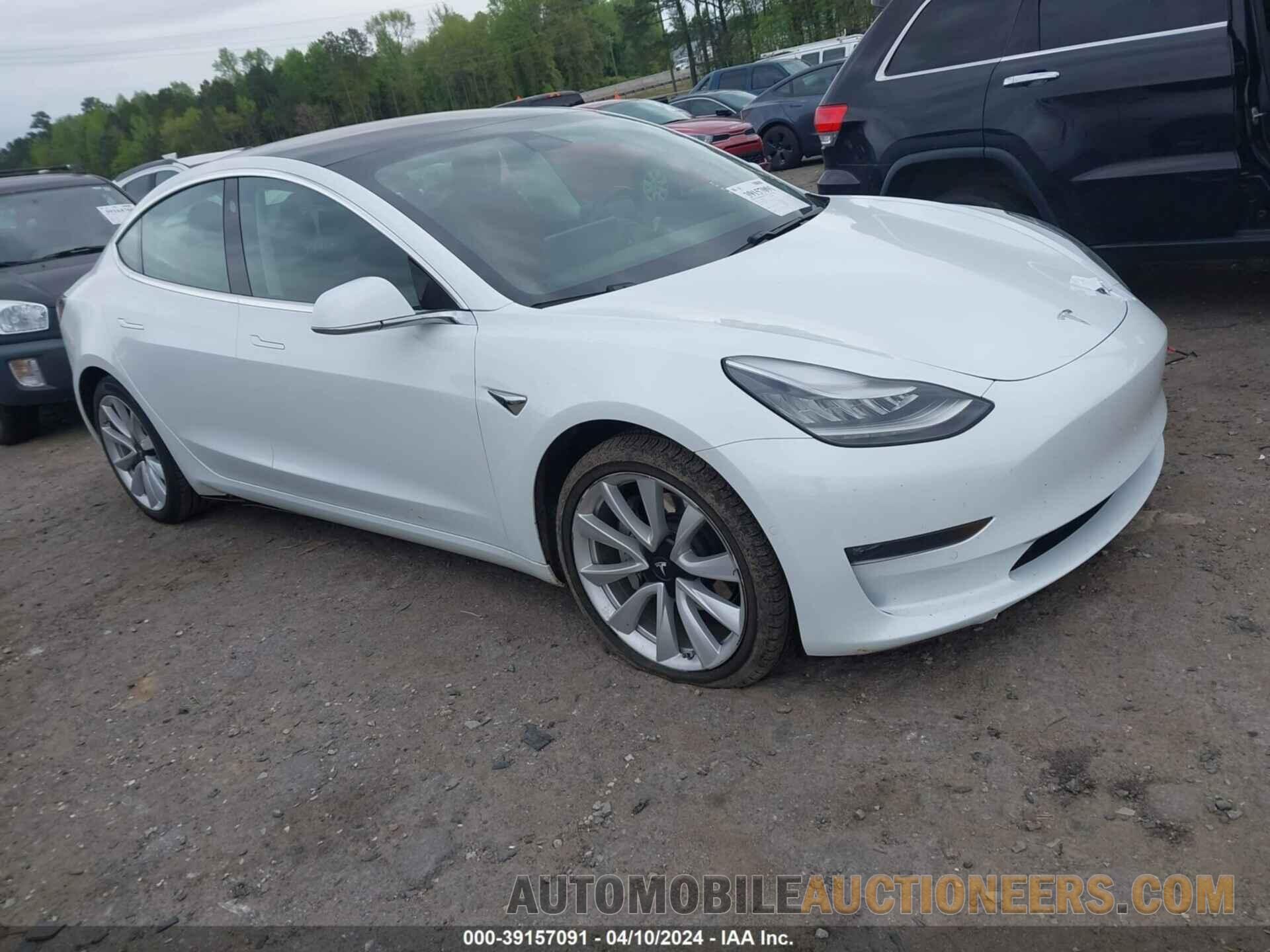 5YJ3E1EB8JF117617 TESLA MODEL 3 2018