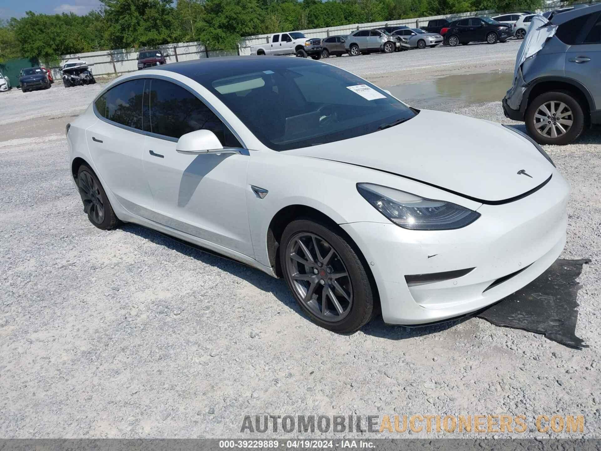 5YJ3E1EB8JF131257 TESLA MODEL 3 2018