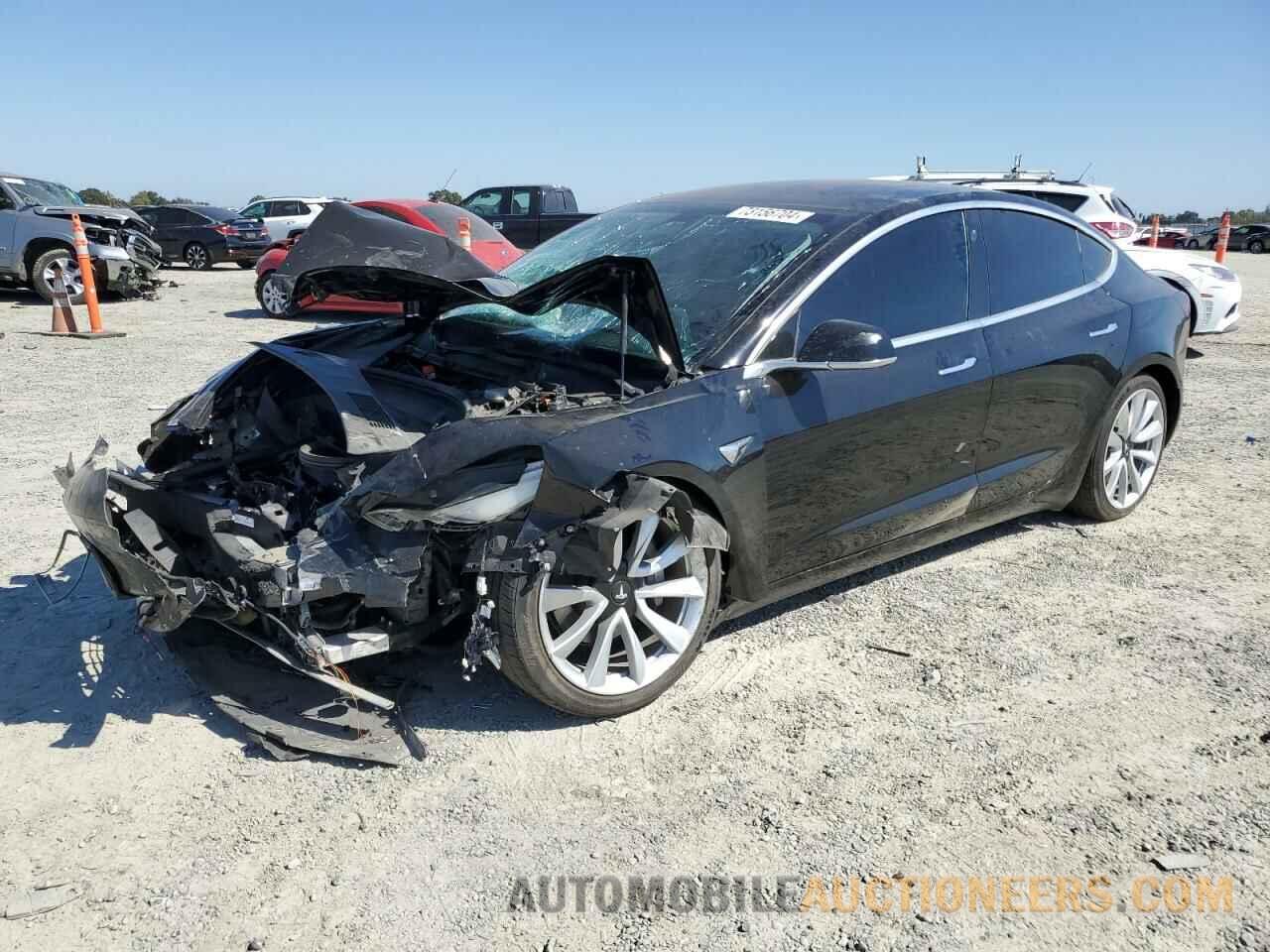 5YJ3E1EB8JF131808 TESLA MODEL 3 2018