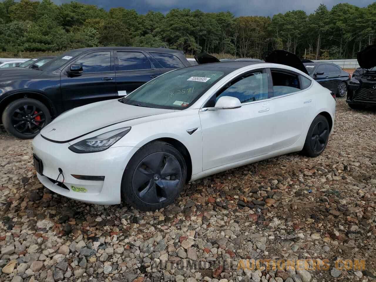 5YJ3E1EB8JF182581 TESLA MODEL 3 2018