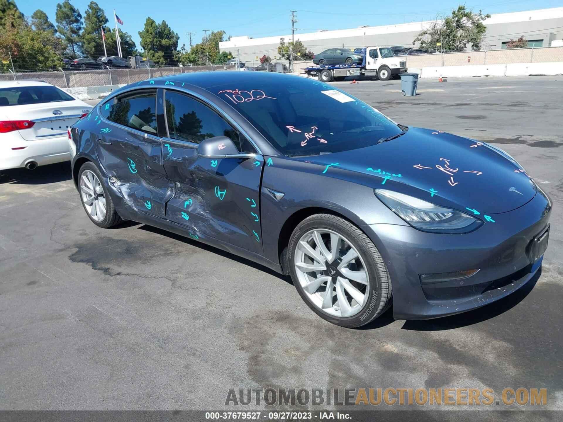 5YJ3E1EB8JF182841 TESLA MODEL 3 2018