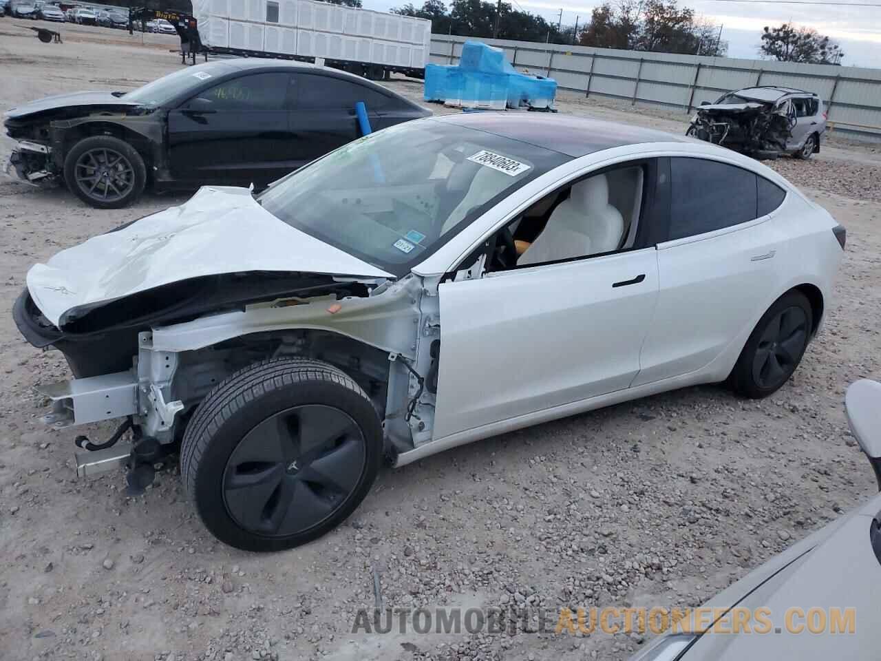 5YJ3E1EB8KF195042 TESLA MODEL 3 2019