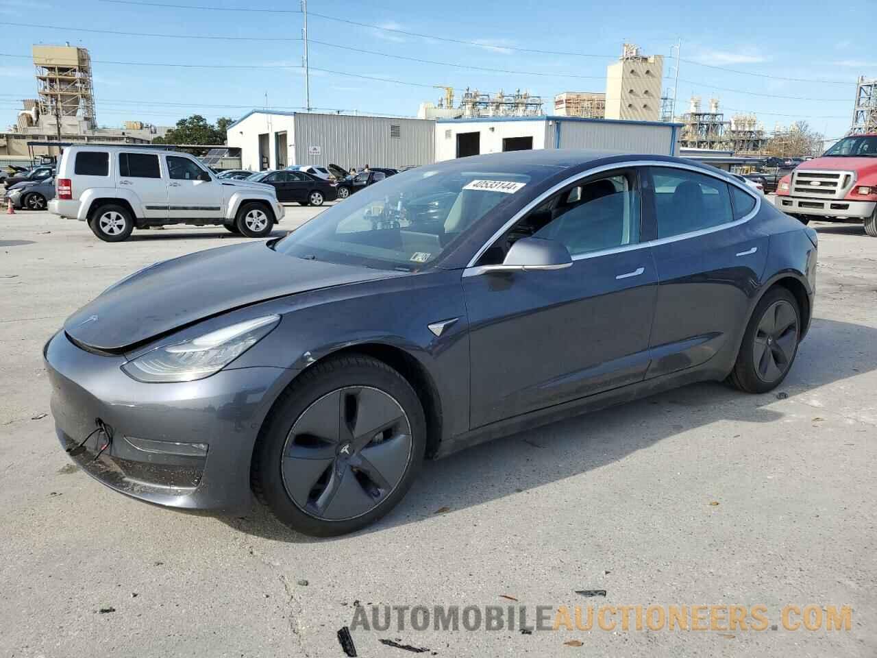 5YJ3E1EB8KF211580 TESLA MODEL 3 2019