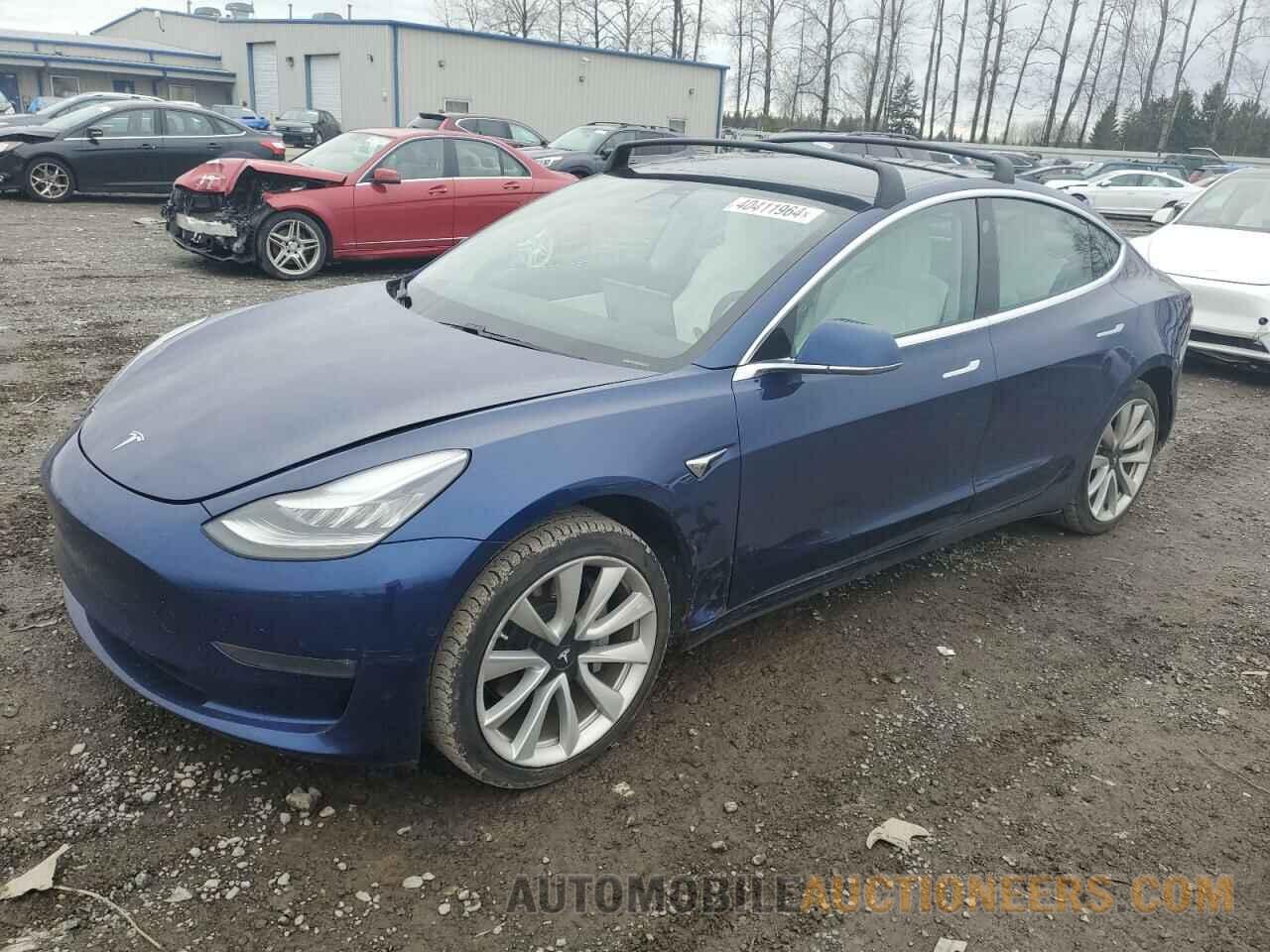 5YJ3E1EB8KF213815 TESLA MODEL 3 2019