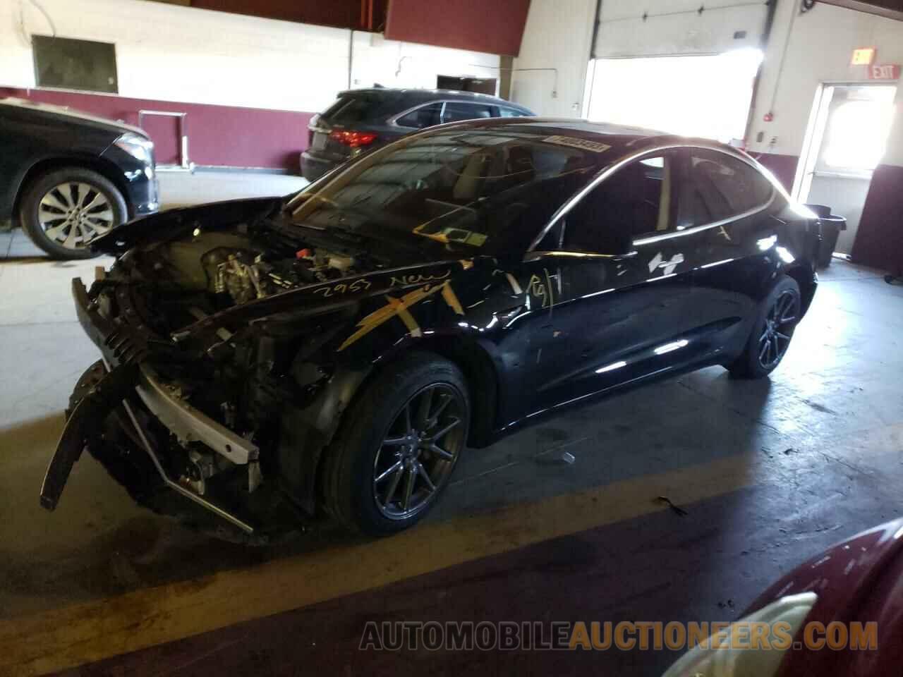 5YJ3E1EB8KF385309 TESLA MODEL 3 2019