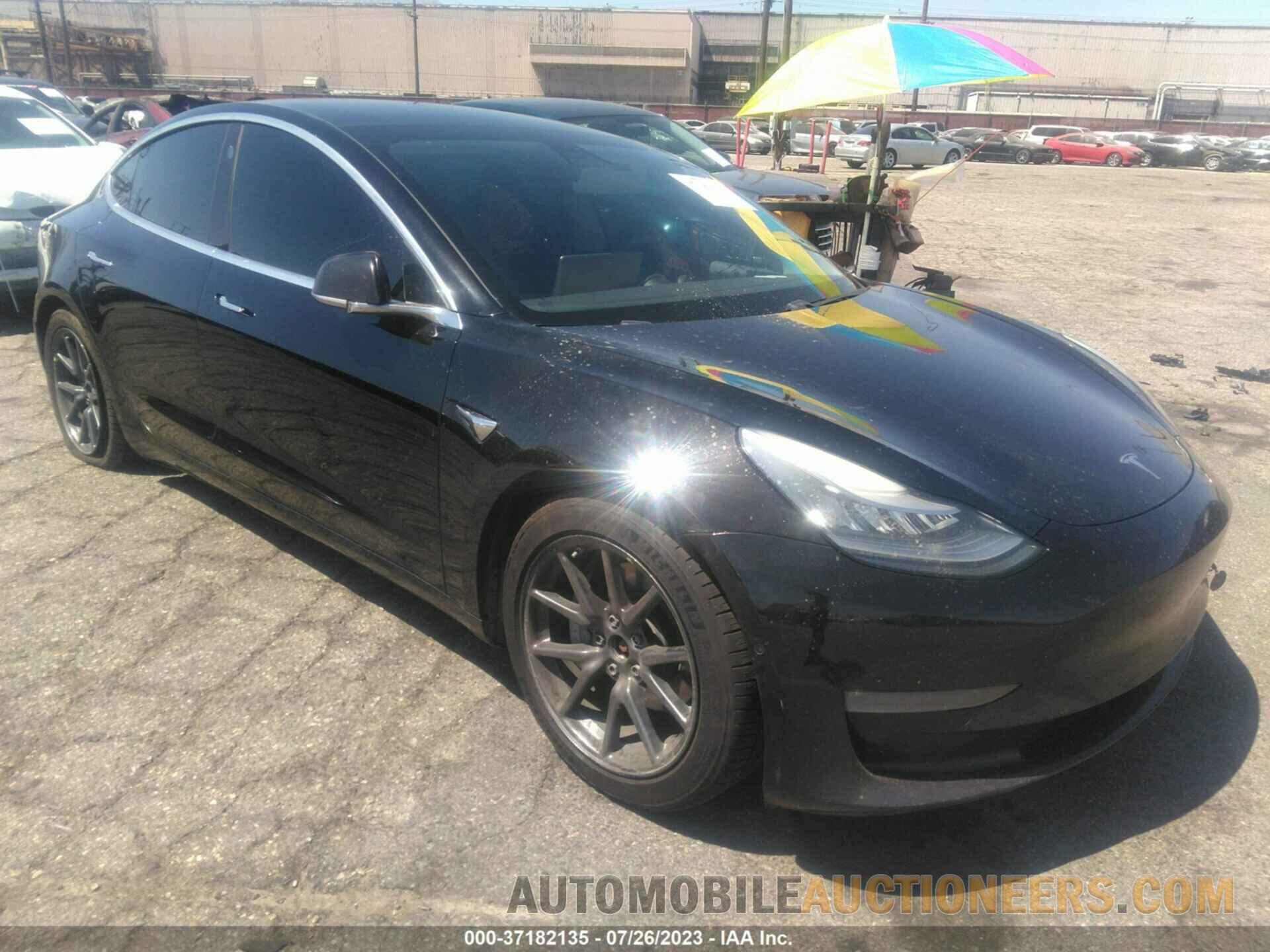 5YJ3E1EB8KF385892 TESLA MODEL 3 2019