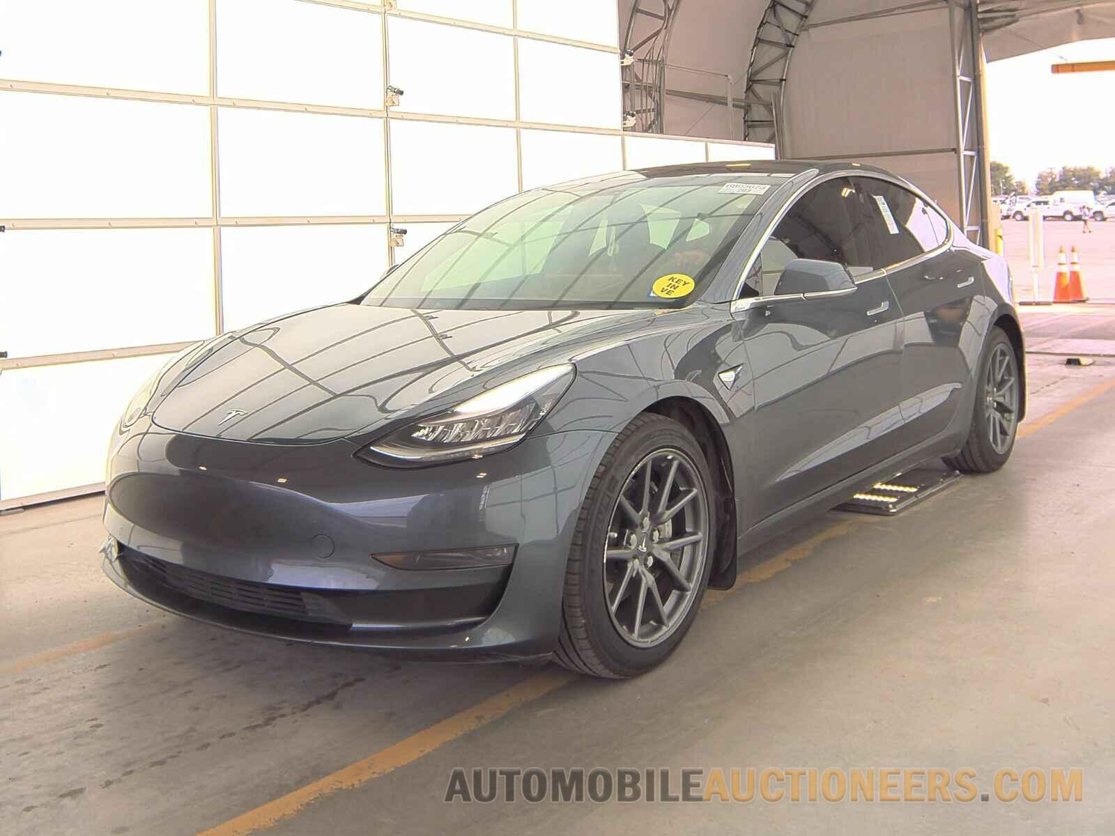 5YJ3E1EB8KF413321 Tesla Model 3 2019