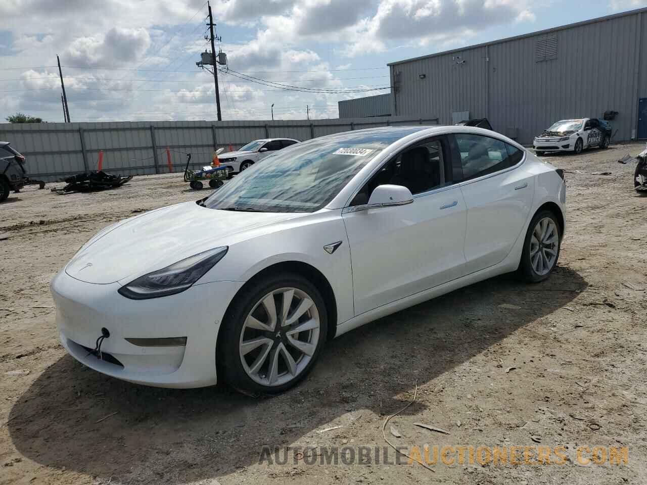 5YJ3E1EB8KF415179 TESLA MODEL 3 2019