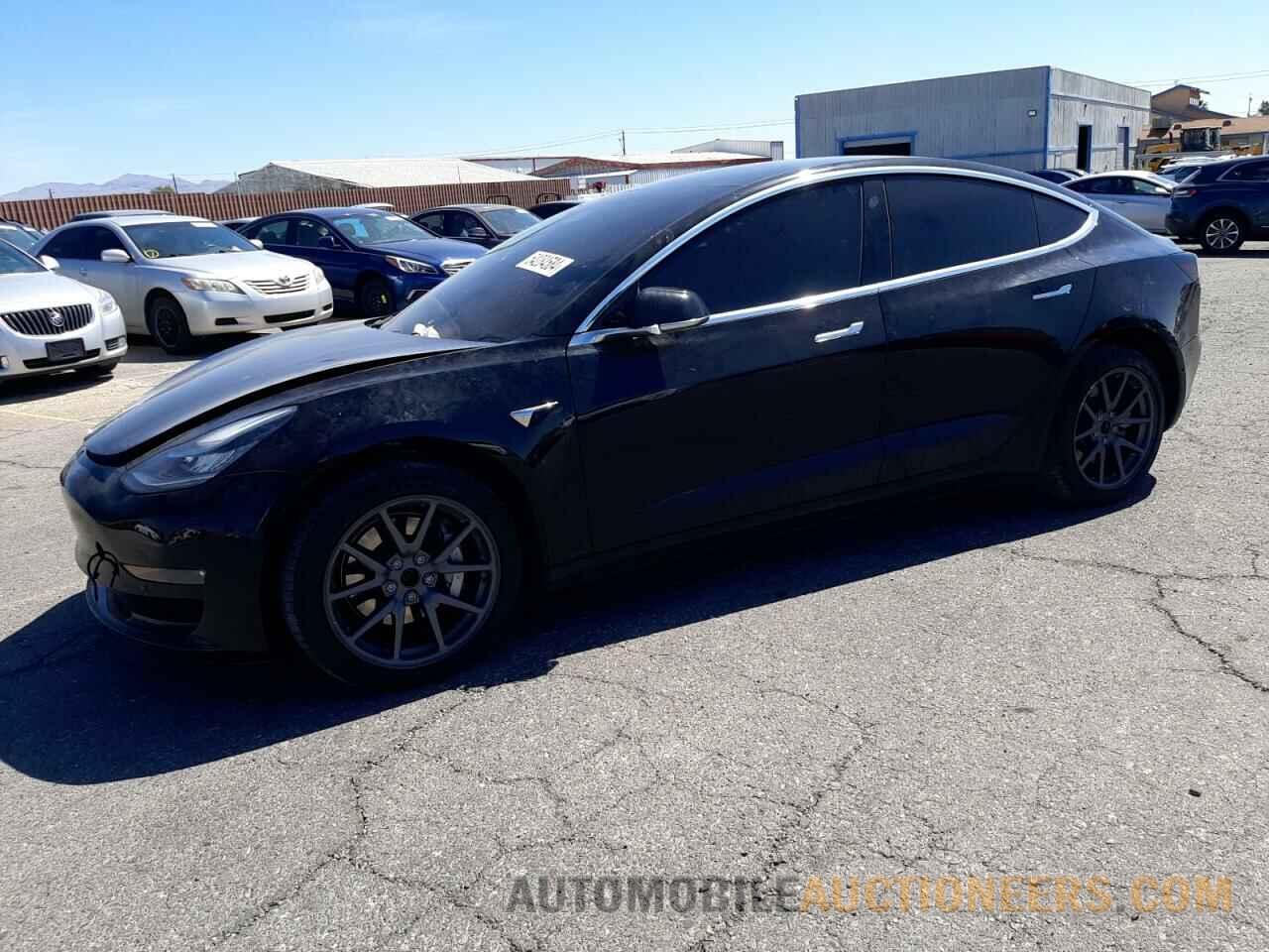 5YJ3E1EB8KF451731 TESLA MODEL 3 2019