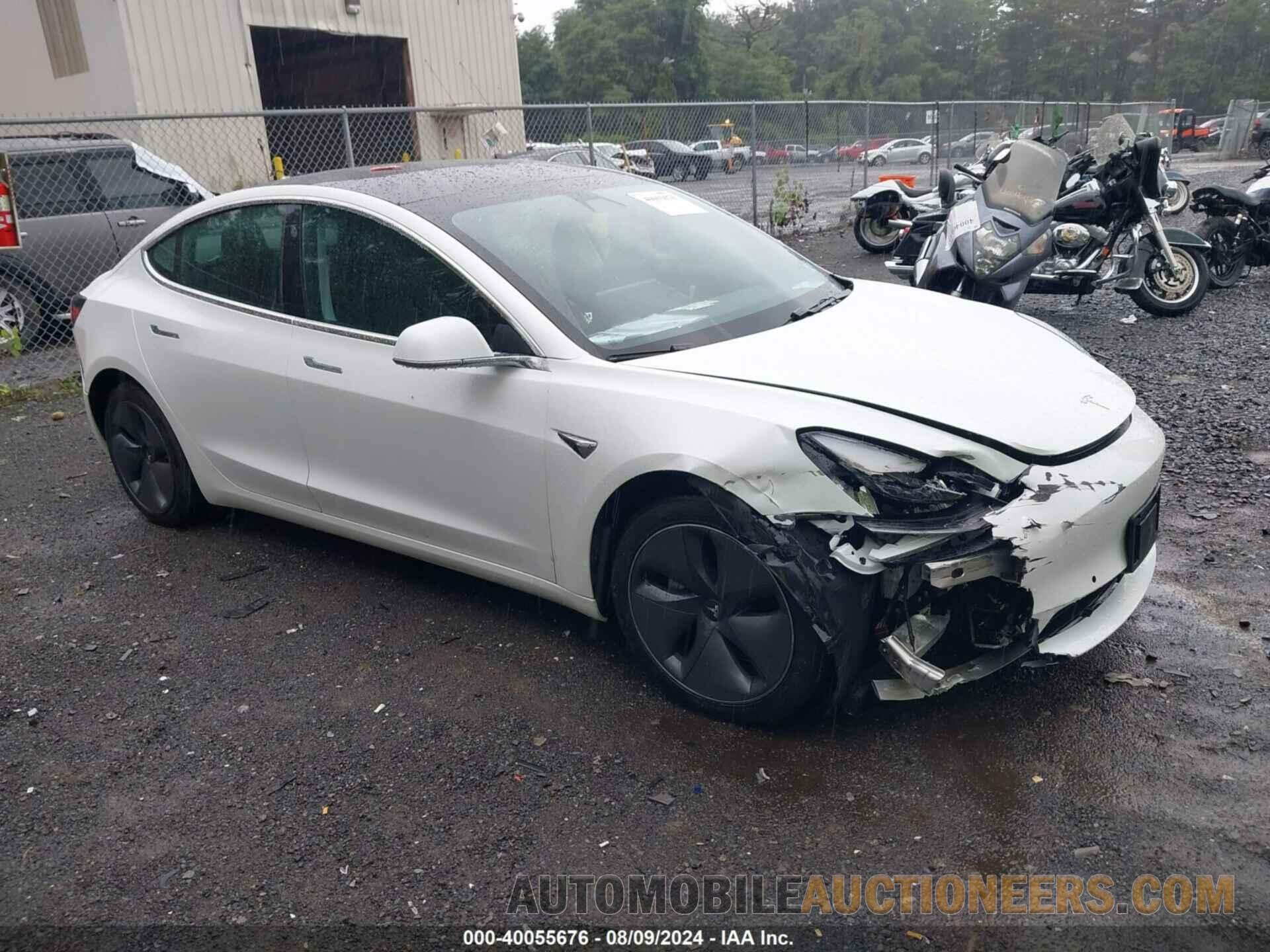 5YJ3E1EB8KF493221 TESLA MODEL 3 2019