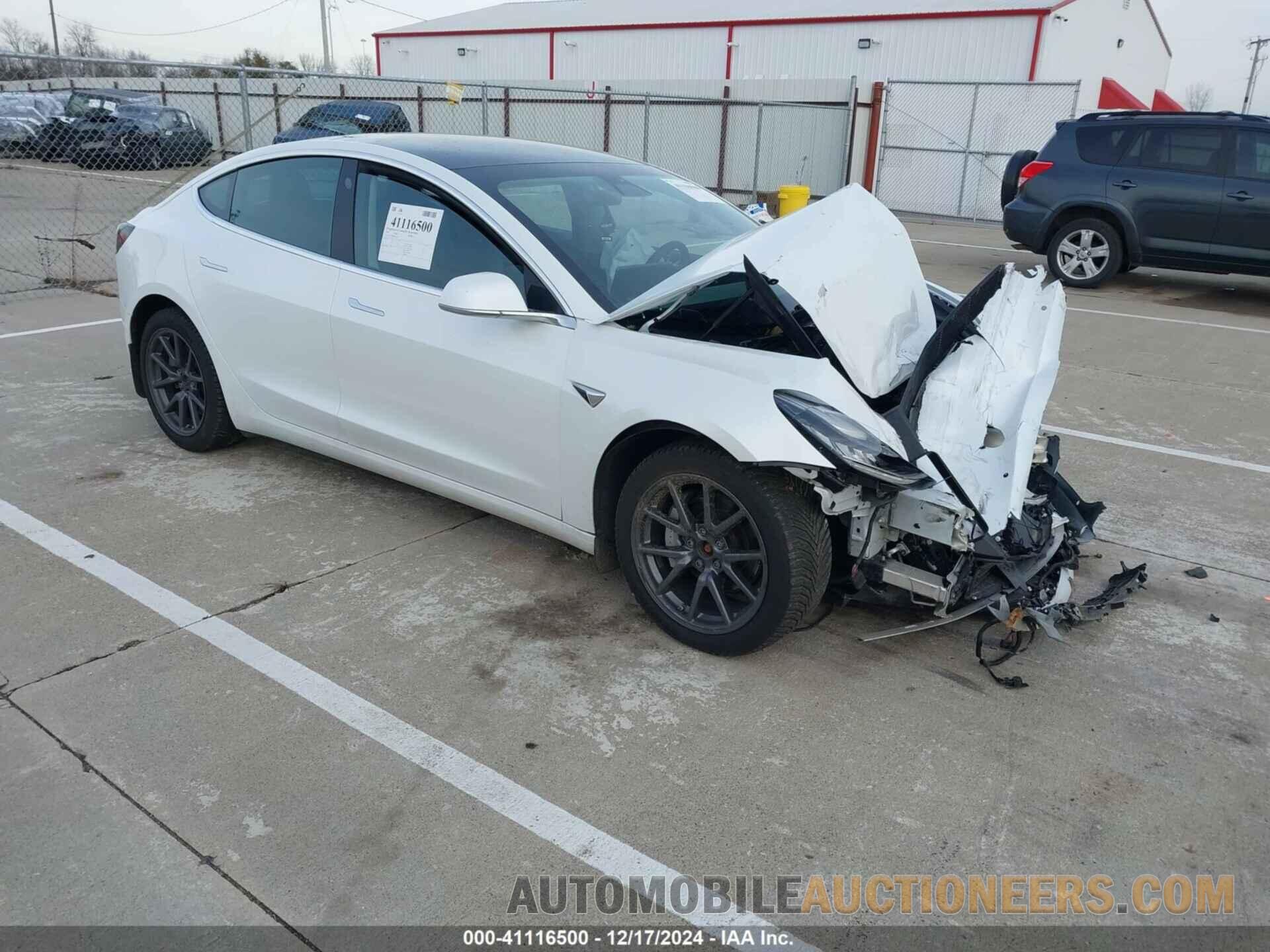 5YJ3E1EB8KF510471 TESLA MODEL 3 2019