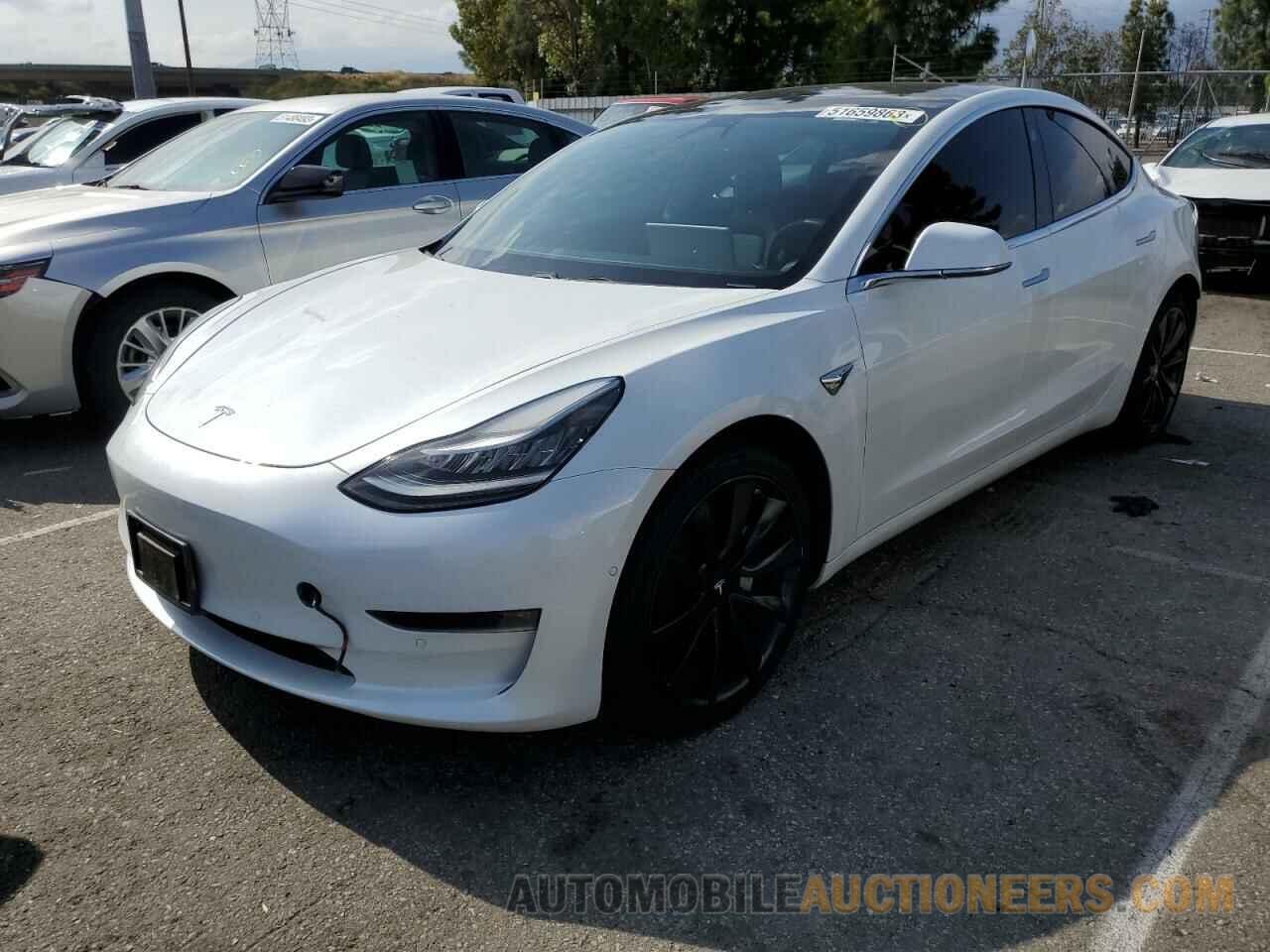 5YJ3E1EB8KF512690 TESLA MODEL 3 2019