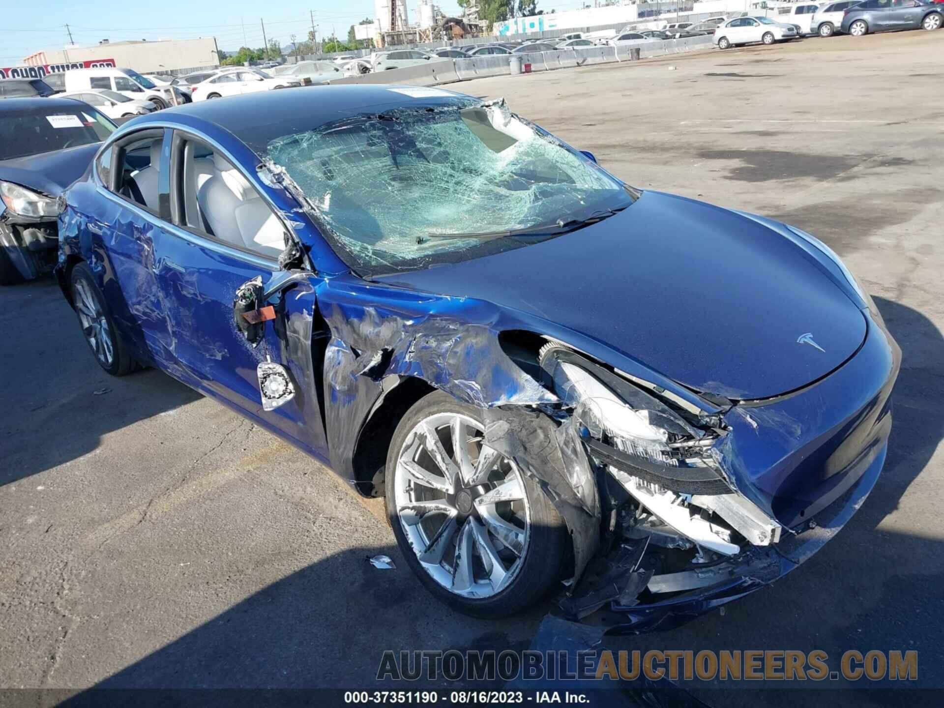 5YJ3E1EB8KF513287 TESLA MODEL 3 2019