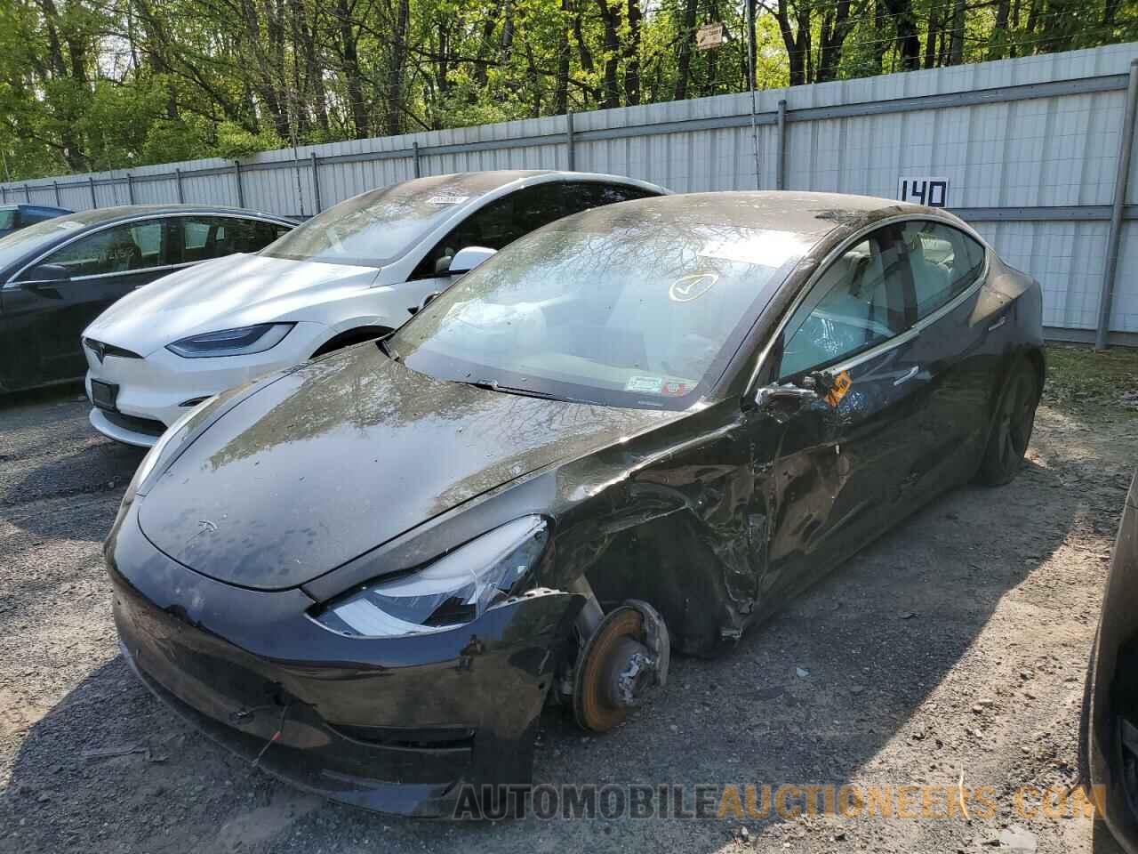 5YJ3E1EB8LF600947 TESLA MODEL 3 2020