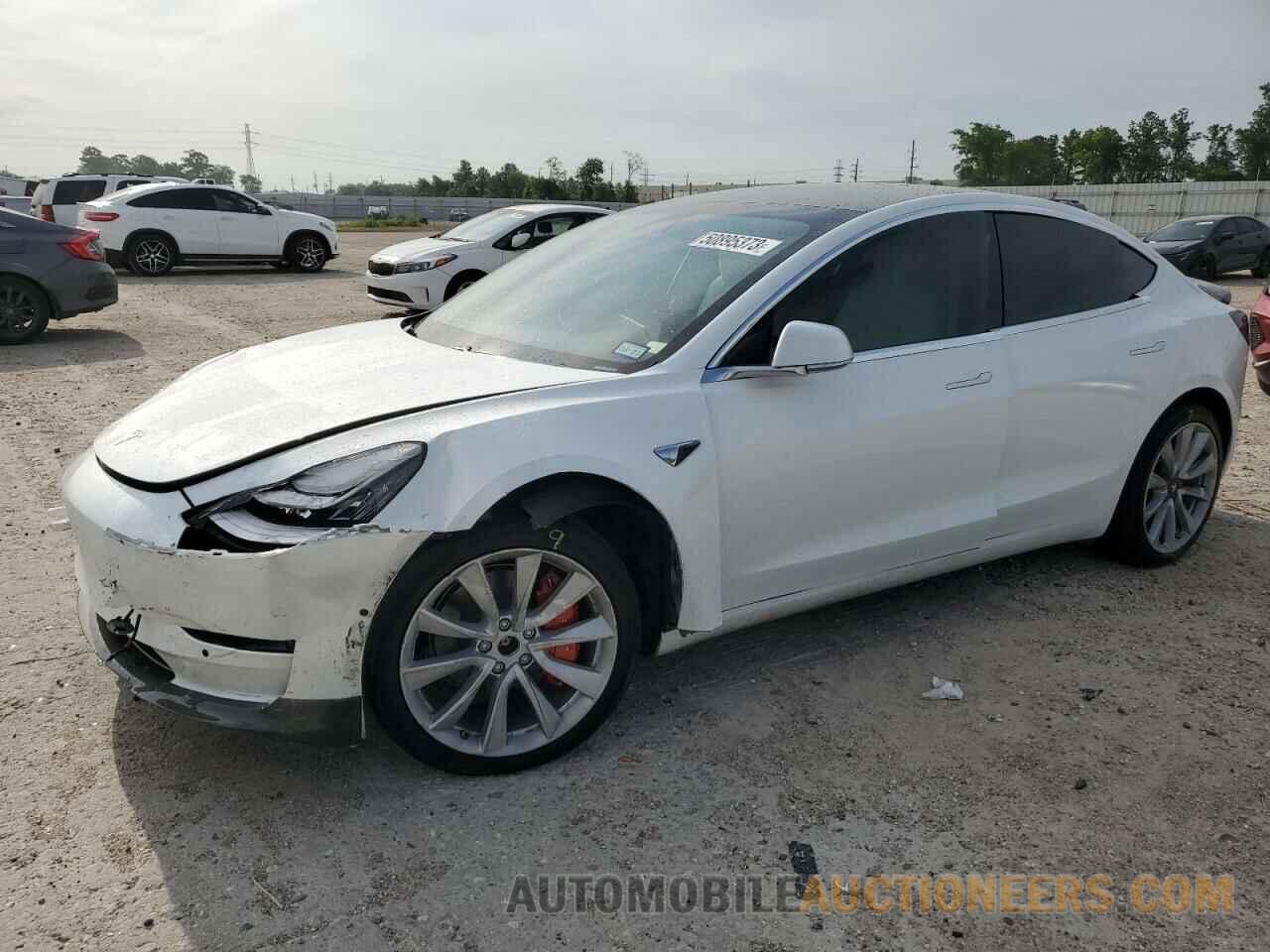 5YJ3E1EB8LF601273 TESLA MODEL 3 2020