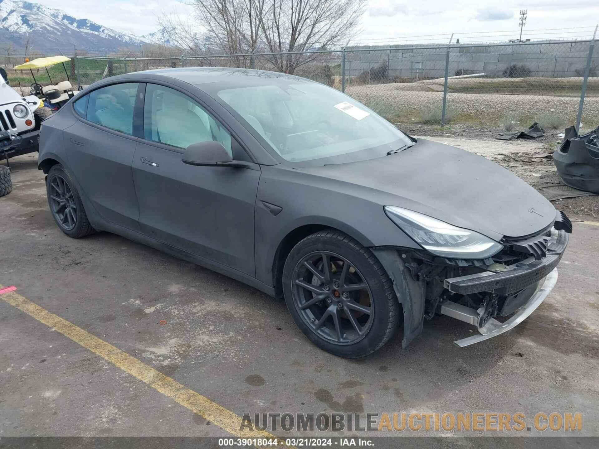 5YJ3E1EB8LF621801 TESLA MODEL 3 2020