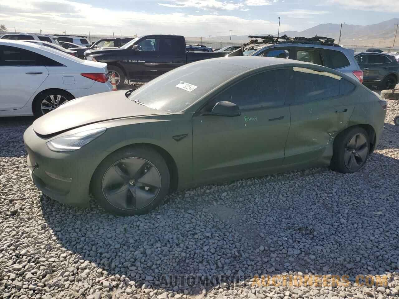 5YJ3E1EB8LF637562 TESLA MODEL 3 2020