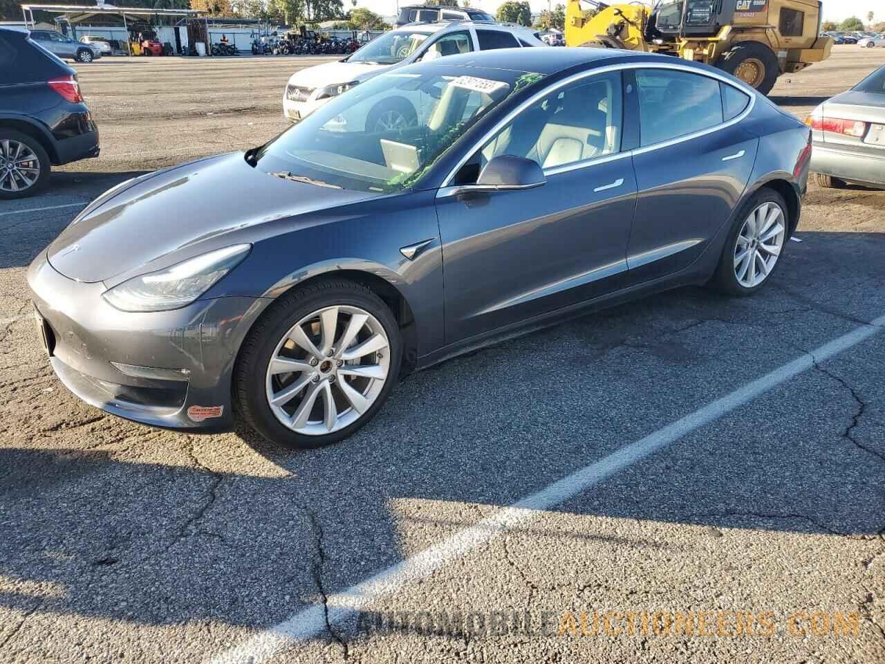 5YJ3E1EB8LF638047 TESLA MODEL 3 2020