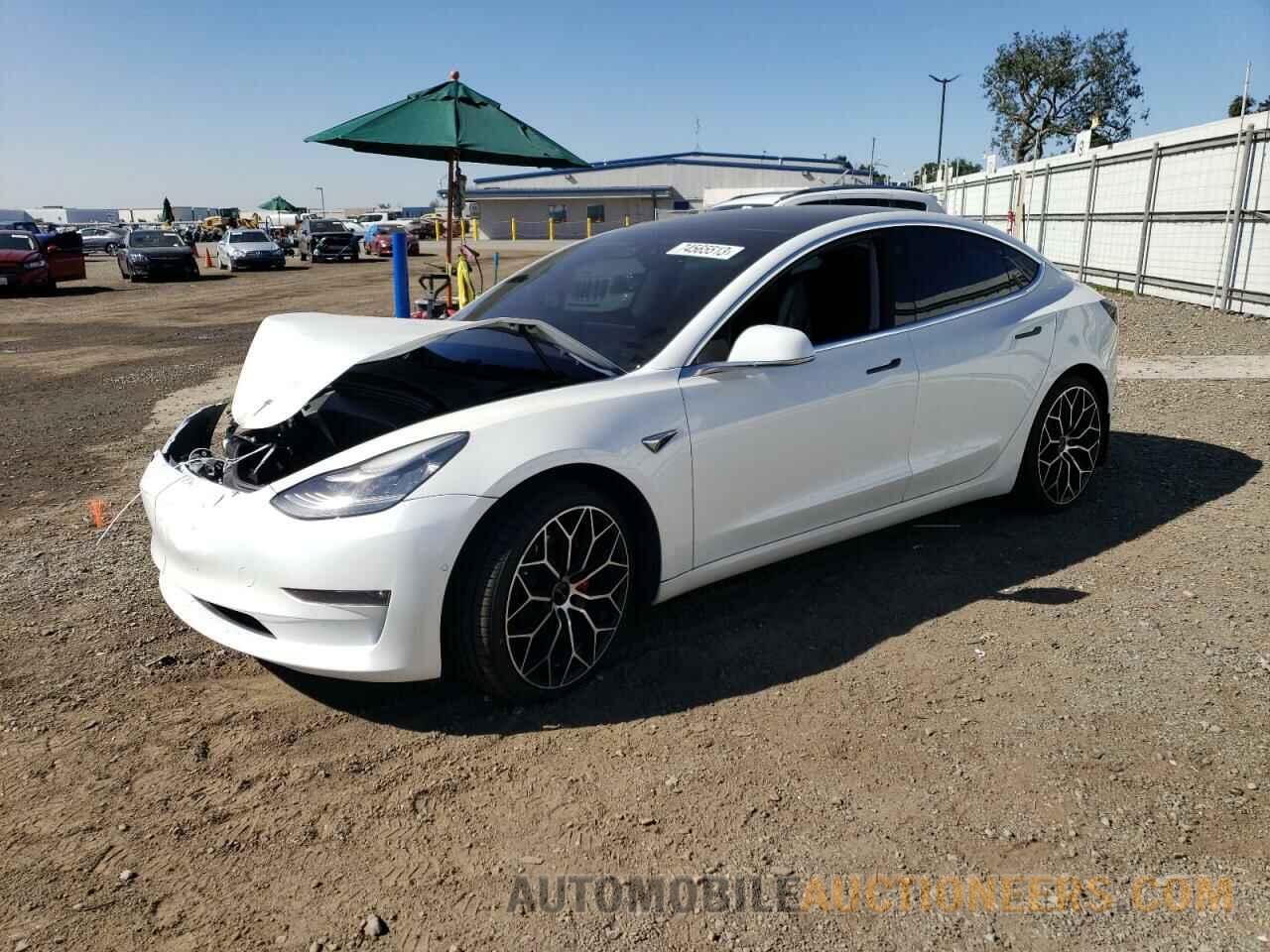 5YJ3E1EB8LF790636 TESLA MODEL 3 2020