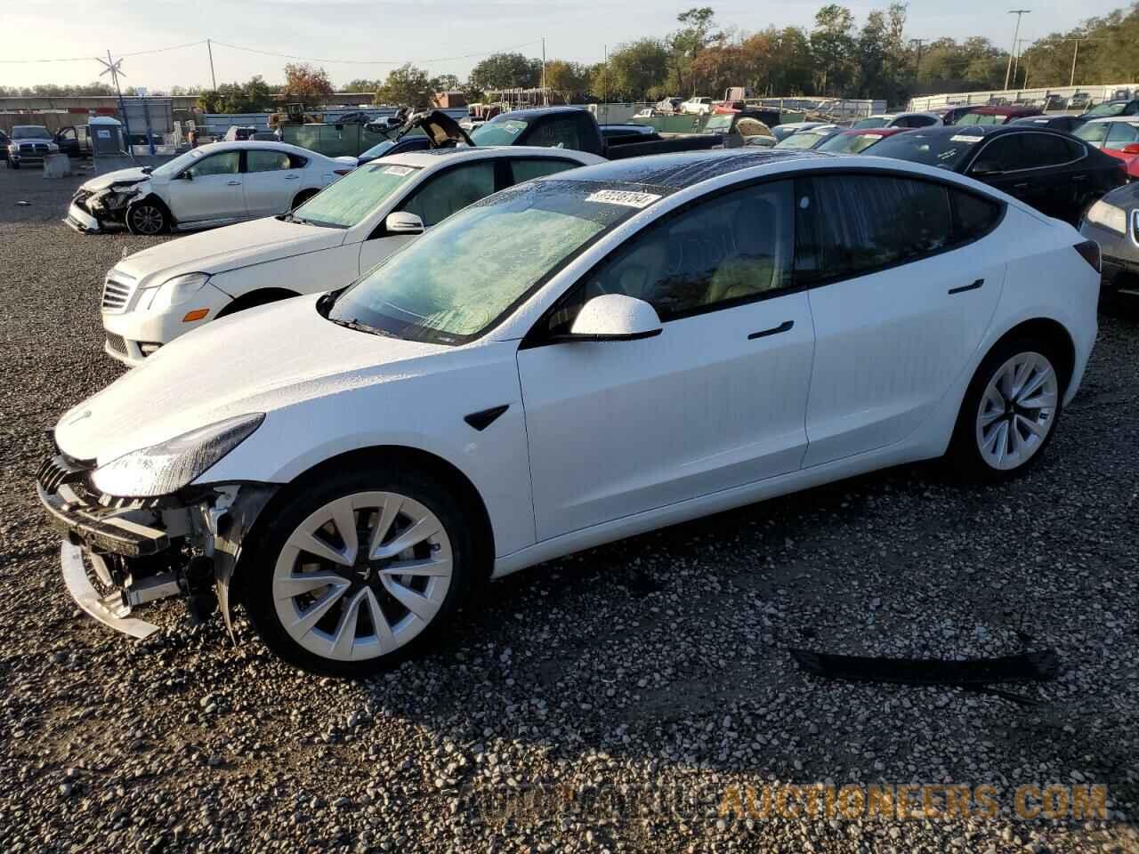 5YJ3E1EB8MF015397 TESLA MODEL 3 2021