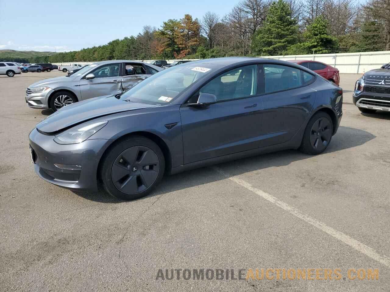 5YJ3E1EB8MF054488 TESLA MODEL 3 2021